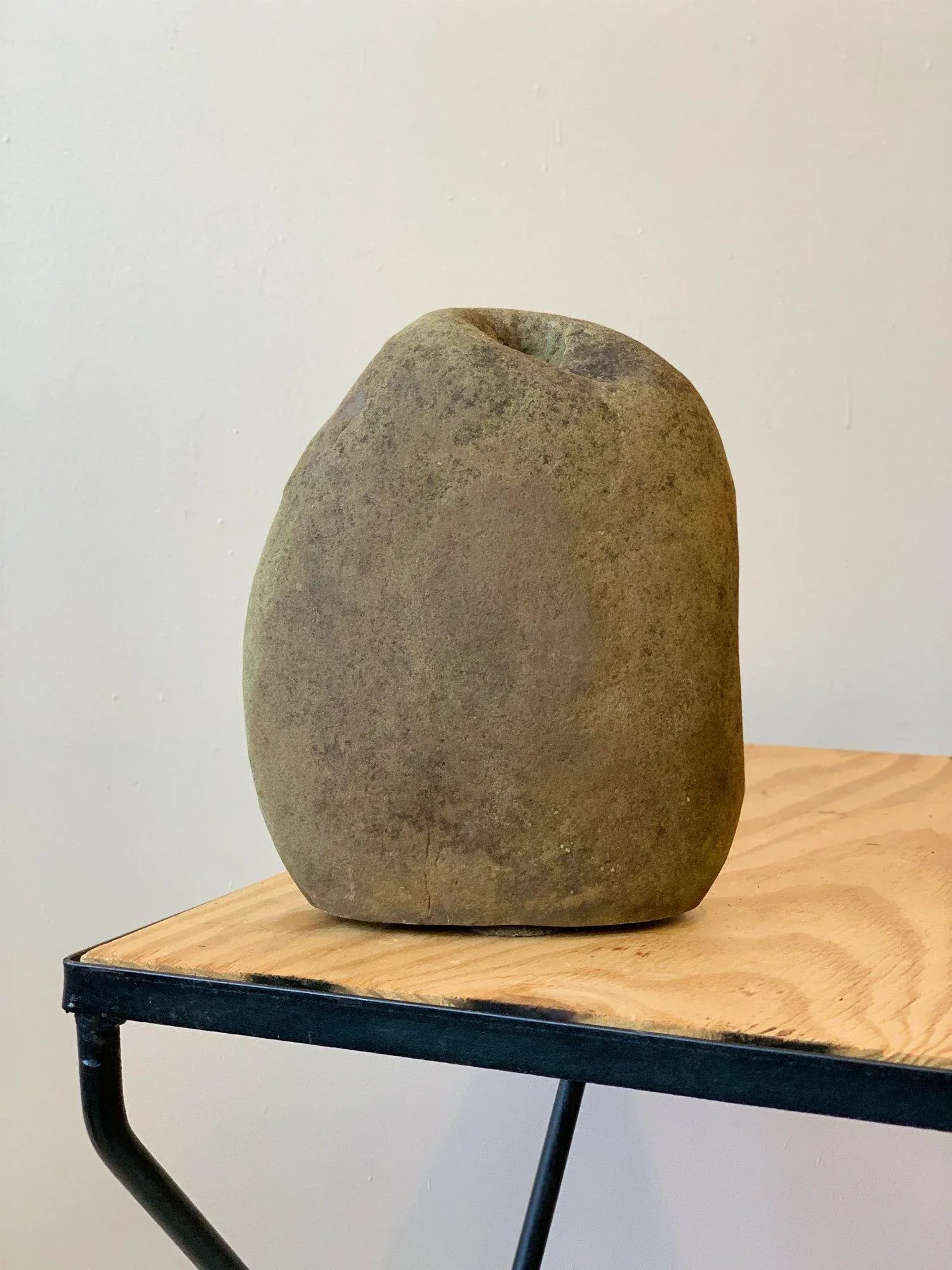 Vintage Natural Rock Biomorphic Vase, Circa 1980s - 12