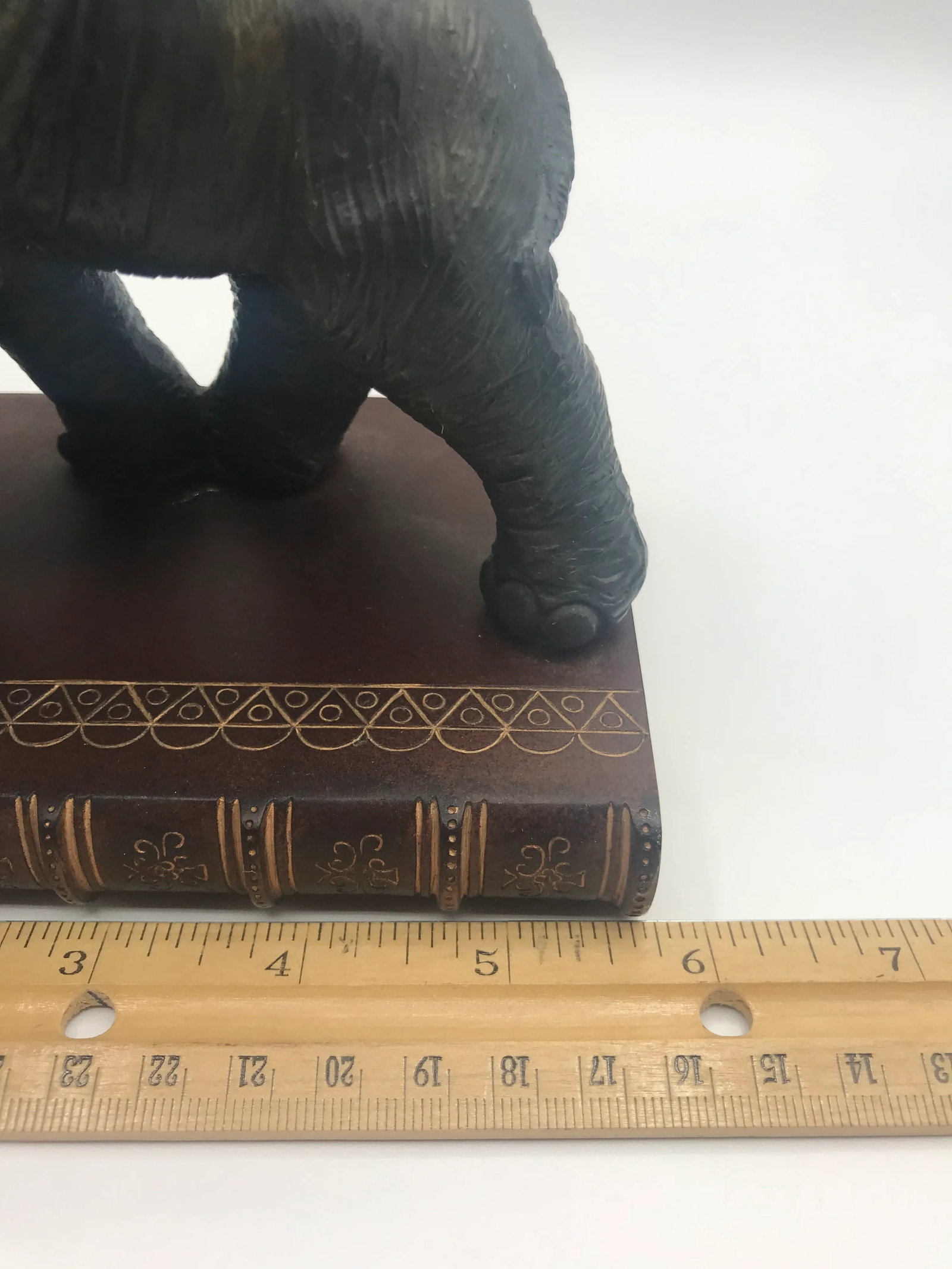 Vintage Elephants Sitting on Books Bookends - a Pair - 8