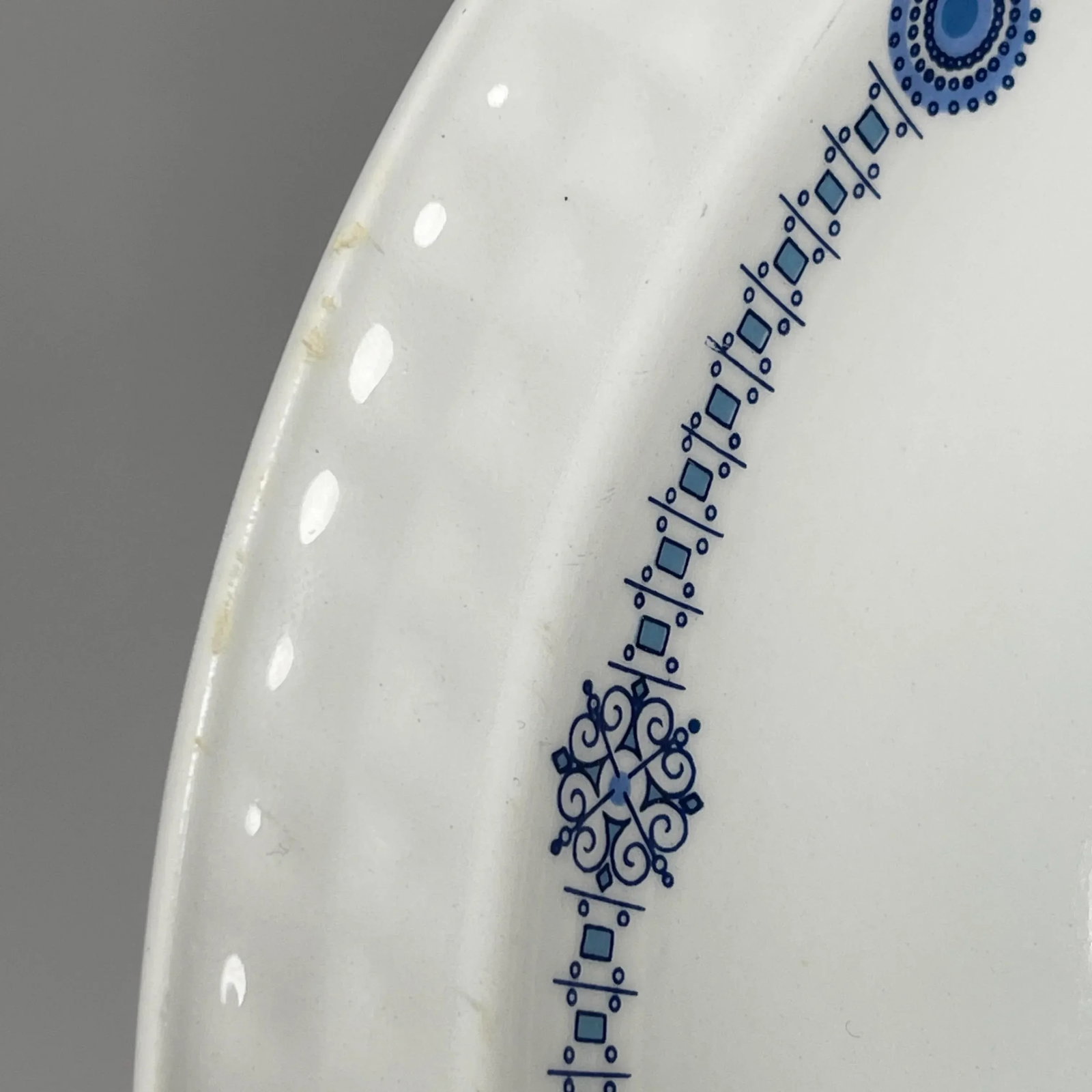 Vintage Pontesa Castillian Collection Ironstone Dinner Plates - Set of 11 - 12