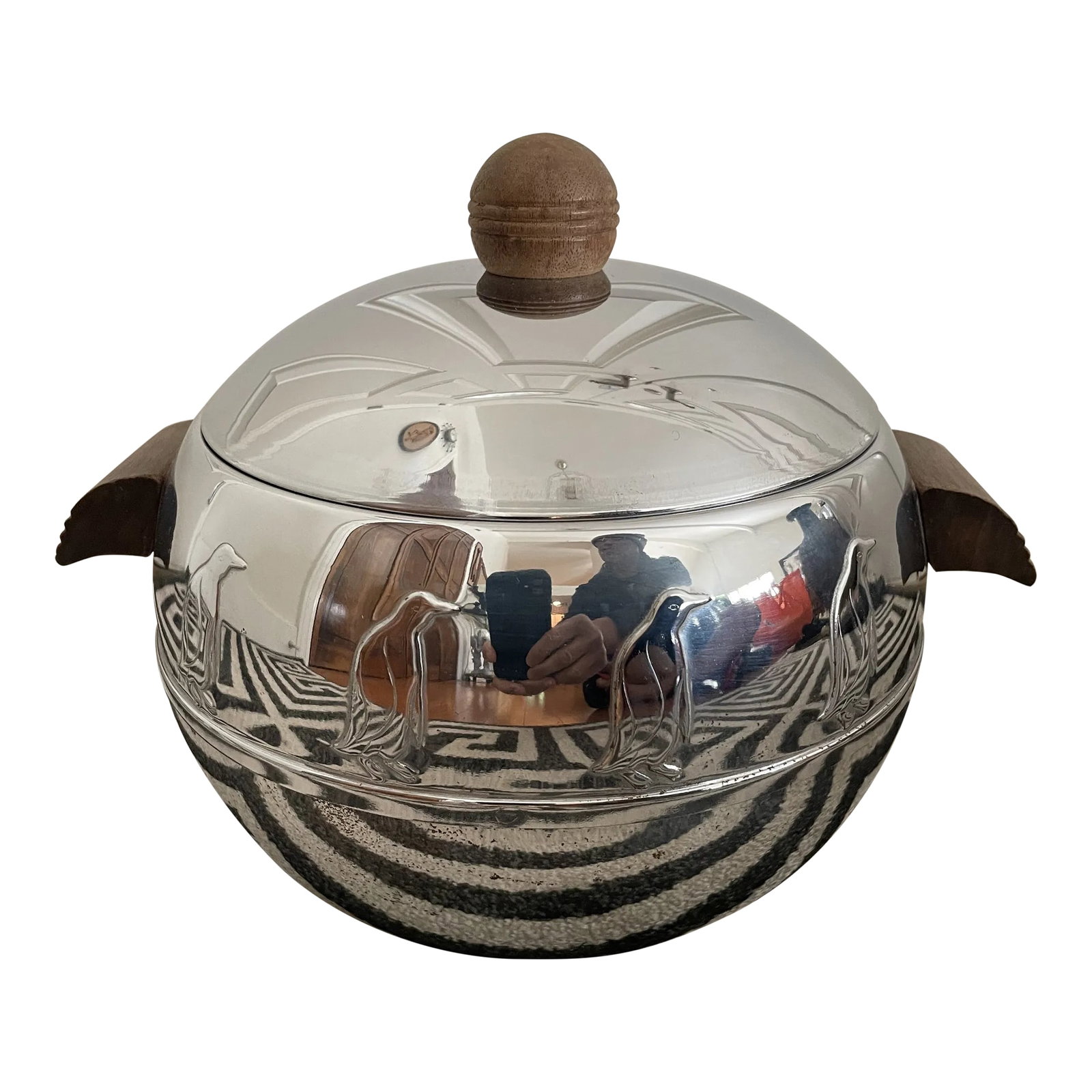 Vintage West Bend Aluminum Co. West Bend Penguin Hot & Cold Server / Ice Bucket: 1960s Mid-Century Modern vintage chrome West Bend Penguin Hot and Cold Server ice bucket, Iconic lidded chrome ice bucket with a row of waddling penguins and Bakelite brown handles and lid knob has