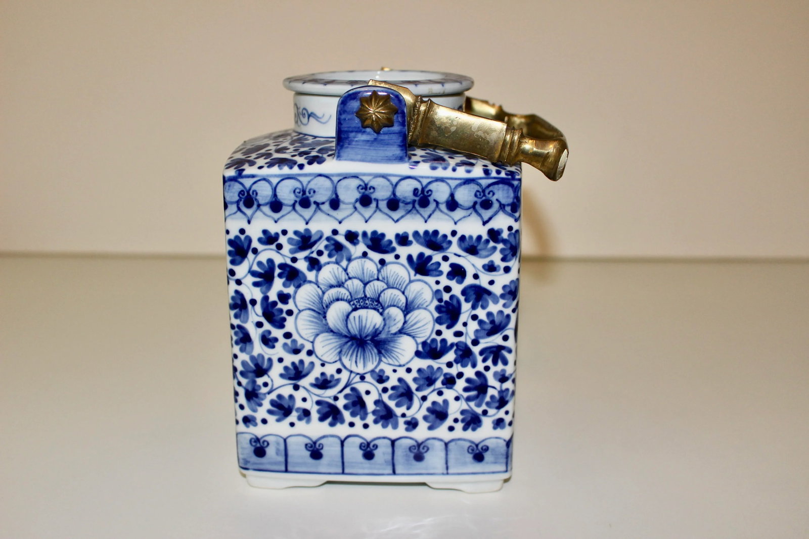 Vintage Blue & White Tea Pot - 2