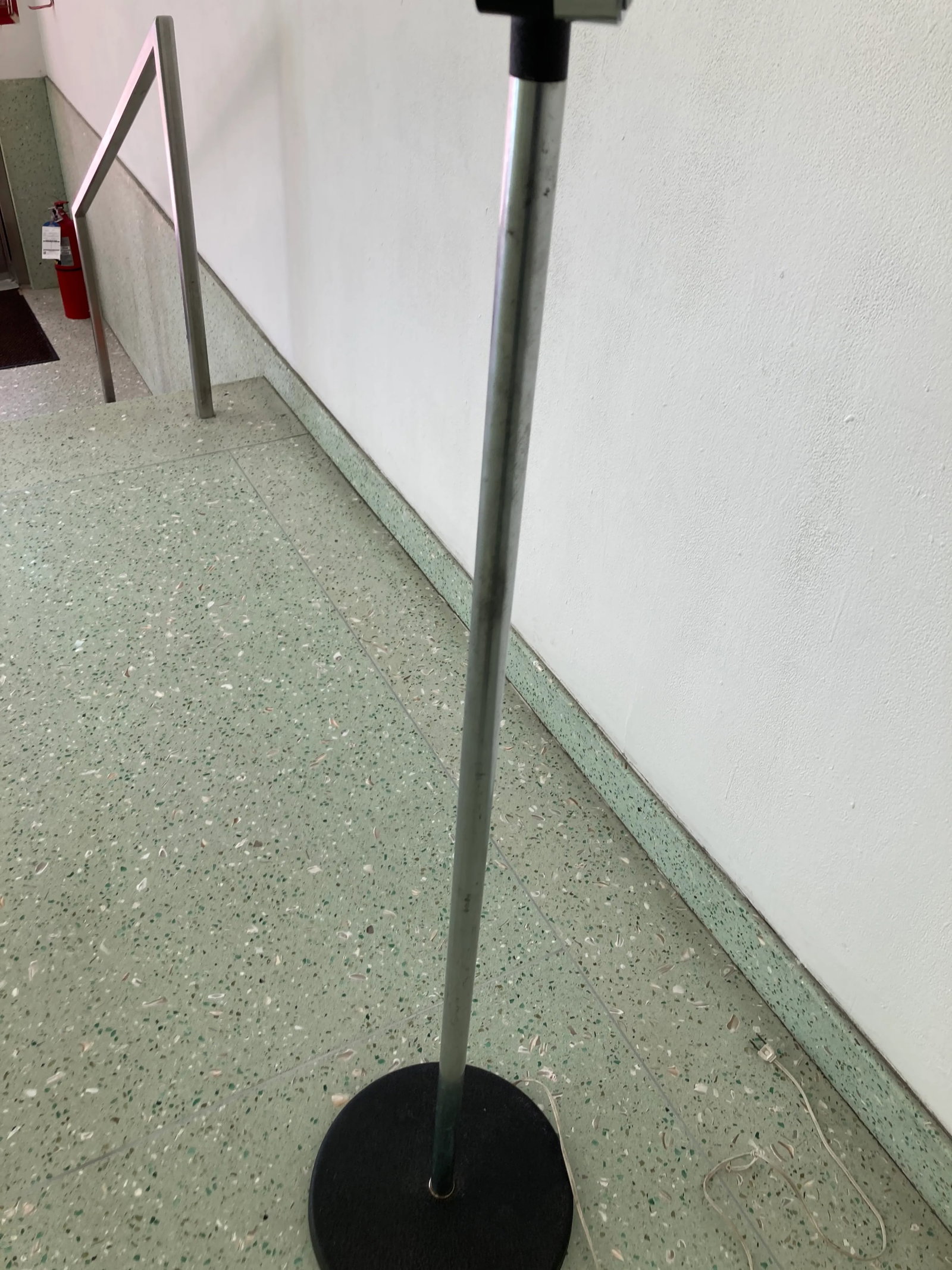 1970s Vintage Stilnovo Style Mid-Century Modern 3-Arm Adjustable Floor Lamp - 8
