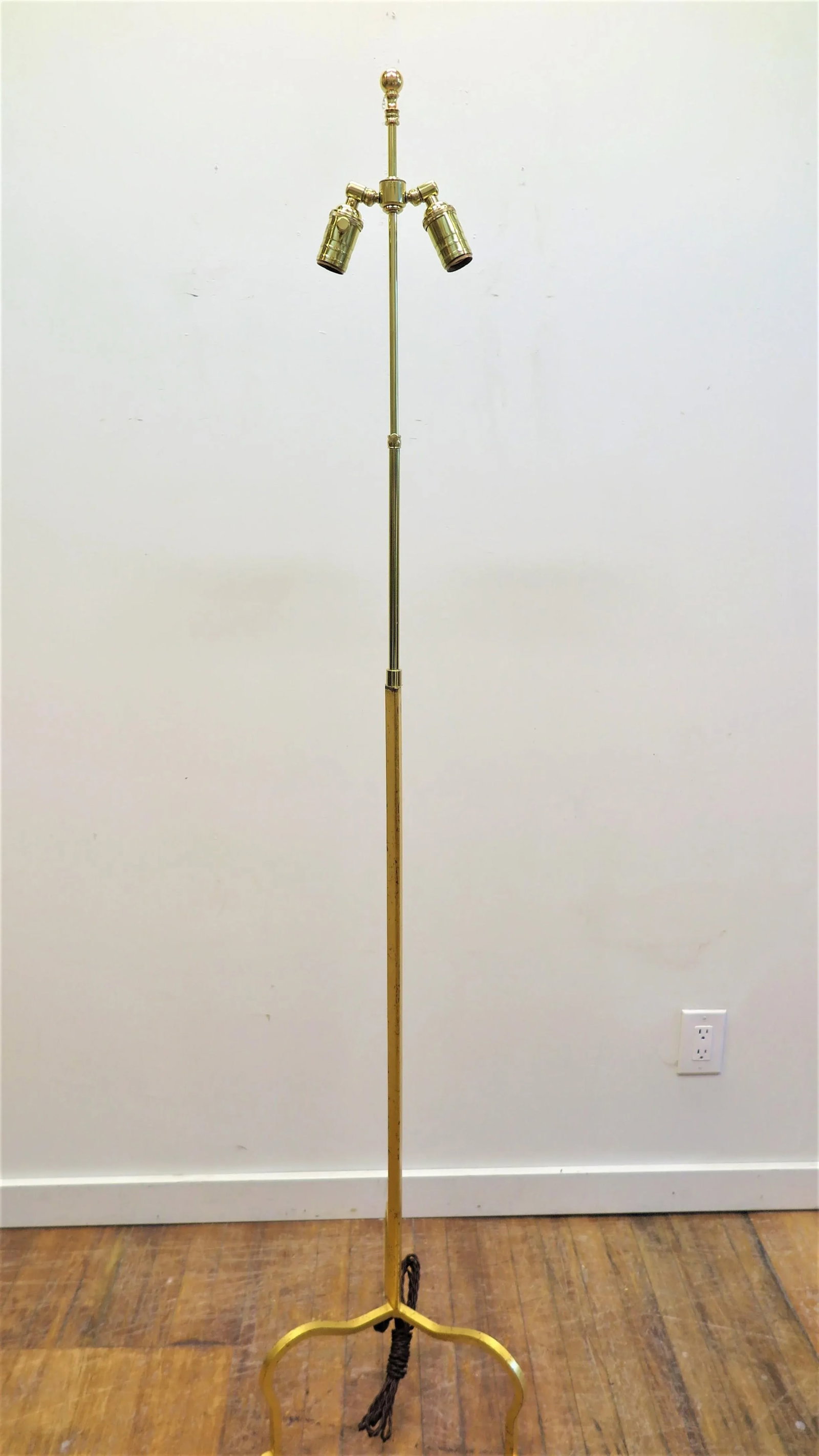 1970s Gilded Floor Lamp Attributed to Albert Hadley - 4