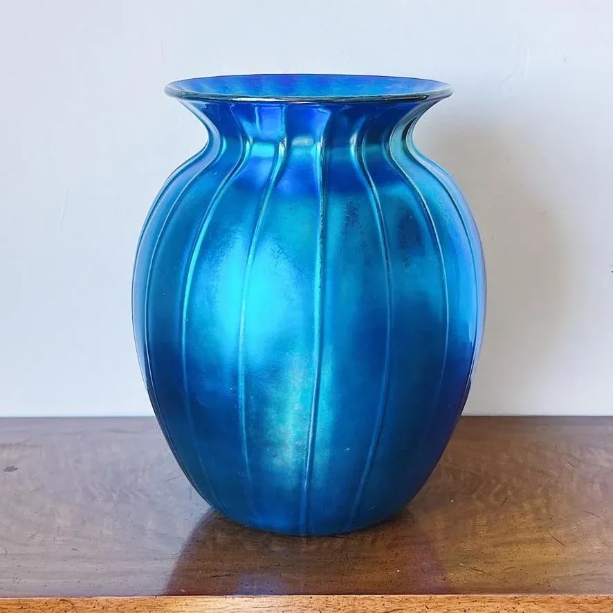 Vintage Large Iridescent Vase in Blue Glass (Signed Lundberg Studios 2000) - 6