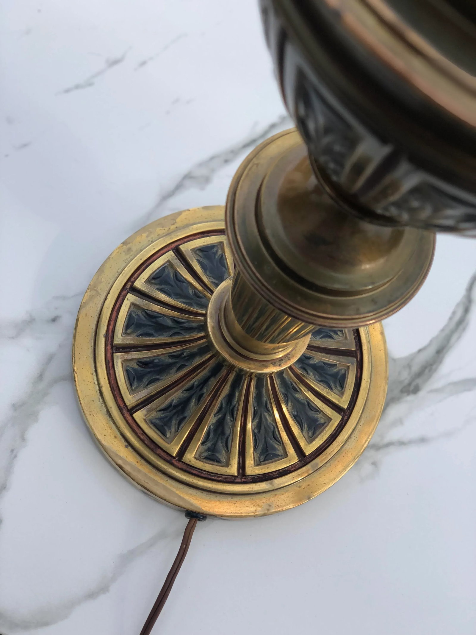 Stiffel Mid-Century Modern Designed by Tommi Parzinger Enamel and Brass Table Lamps - a Pair - 5