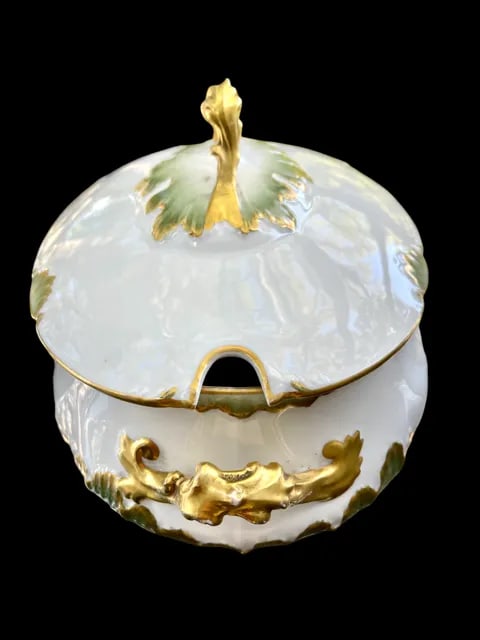 Late 19th Century Ch Field Haviland Oval Covered Soup Tureen - 11