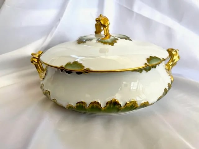 Late 19th Century Ch Field Haviland Oval Covered Soup Tureen - 13