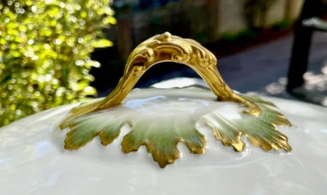 Late 19th Century Ch Field Haviland Oval Covered Soup Tureen - 3