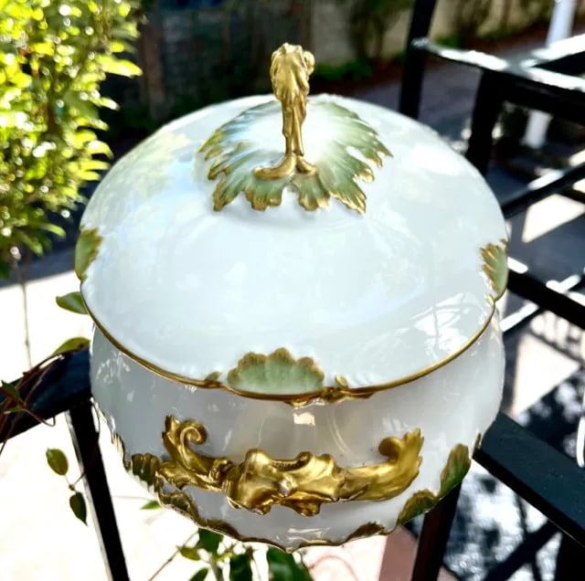 Late 19th Century Ch Field Haviland Oval Covered Soup Tureen - 4