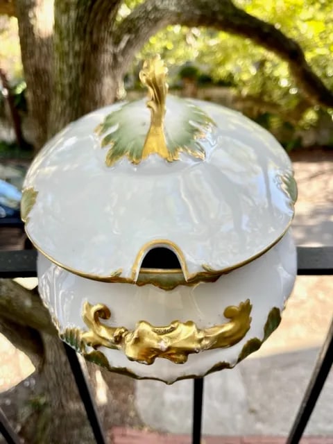 Late 19th Century Ch Field Haviland Oval Covered Soup Tureen - 8