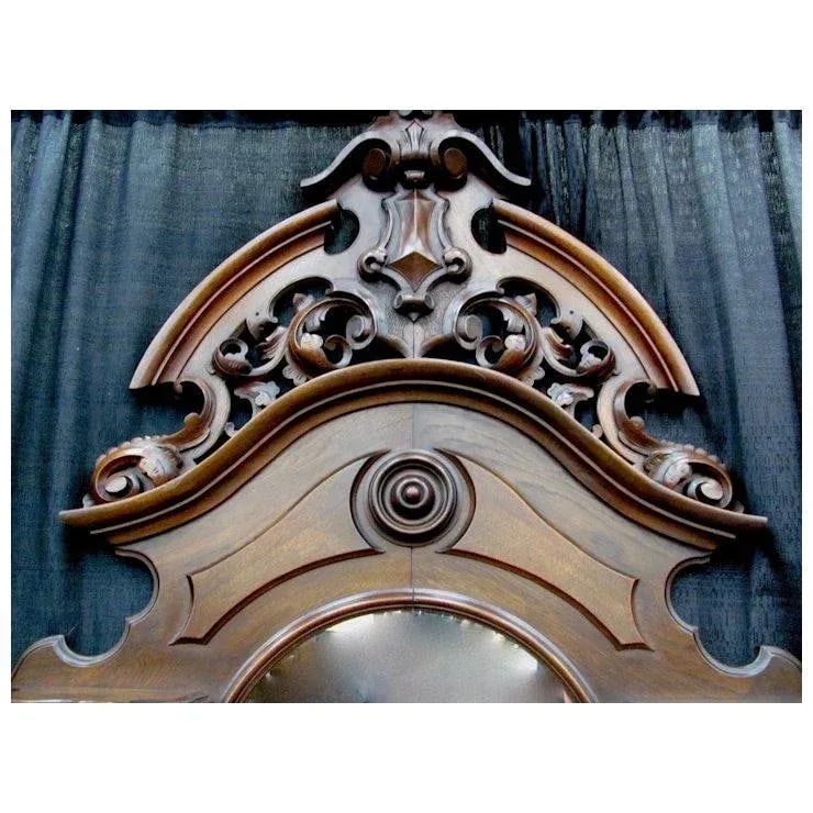 Walnut Victorian Eterge - 3