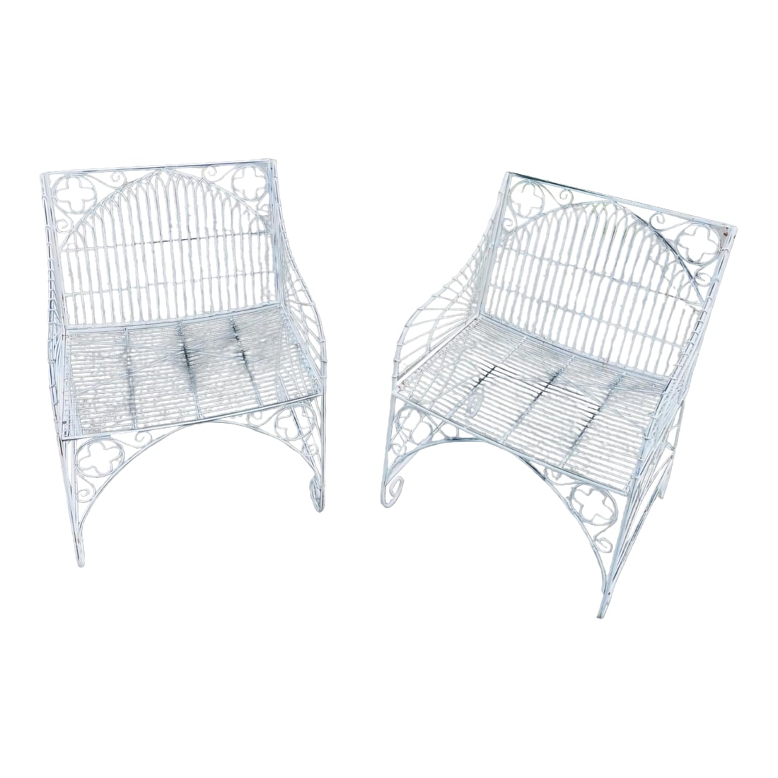 Vintage Wrought Iron Patio Furniture a Pair of Chairs: Vintage Wrought Iron Patio Furniture a Pair of Chairs Deep Seated Wide Garden Chairs with Scrolled patterns and intricate detail Beautiful curved legs Perfect for any deck, garden, or patio Ships