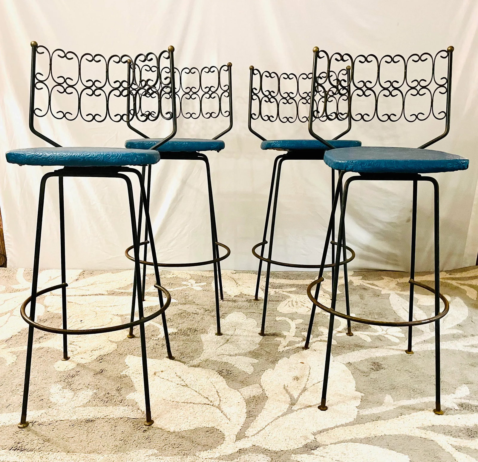 Vintage Wrought Iron Outdoor Patio Chairs - 12