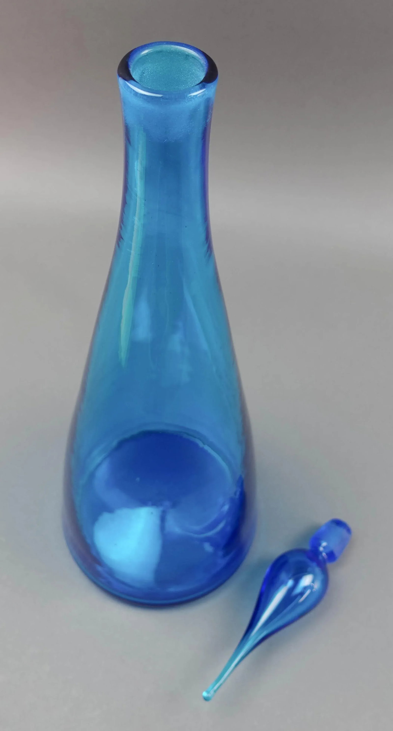 Vintage Blenko by Winslow Anderson Mid-Century Modern Blue Glass Decanter Bottle With Stopper # 920- - 4