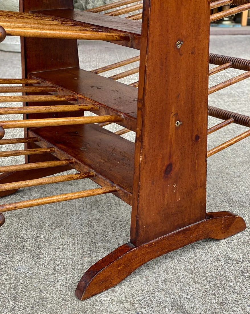 Vintage Farmhouse Pine Turned Spindle Magazine Record Rack Holder - 10
