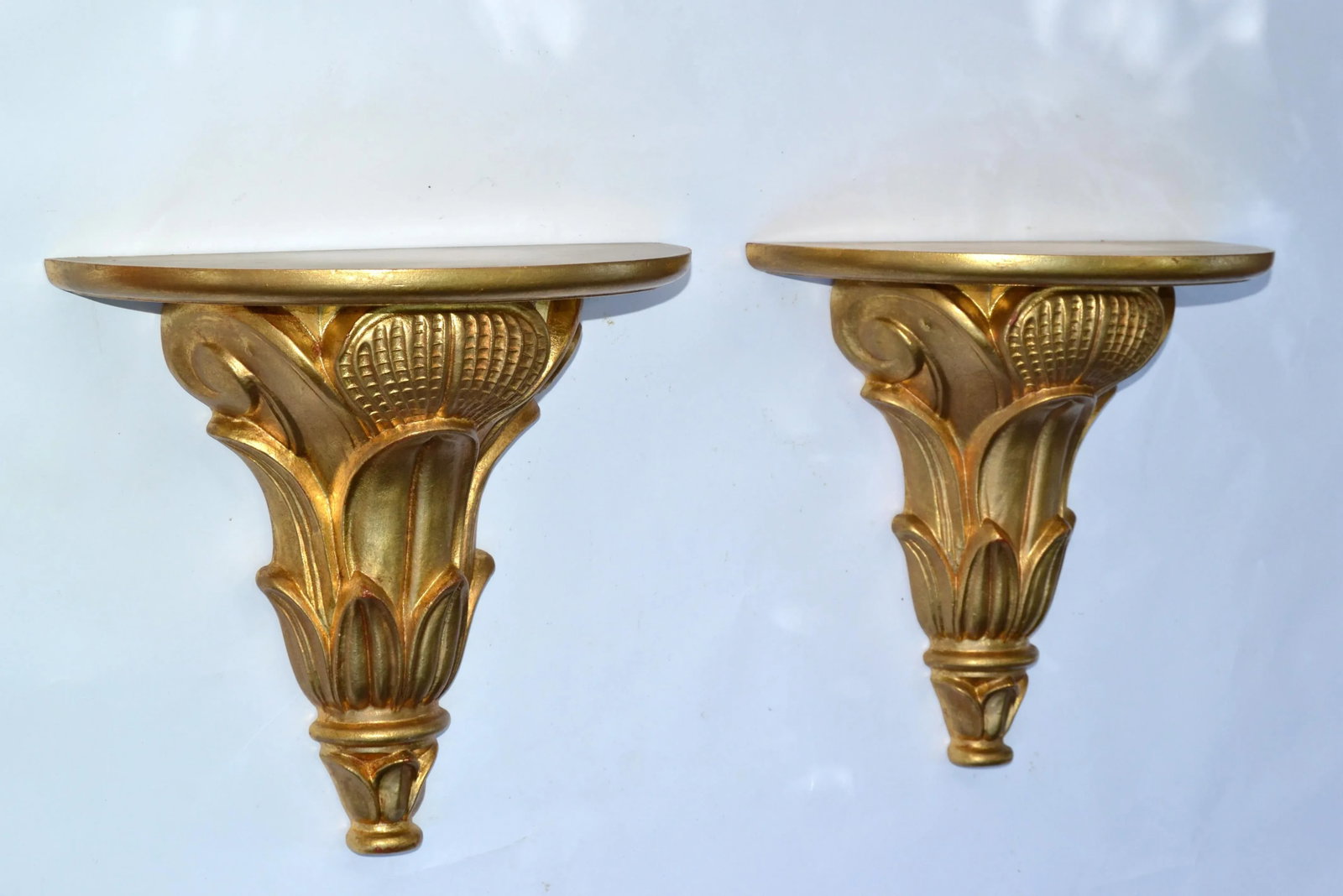 Pair Italian Florentine Vintage Hand Carved Giltwood Wall Shelf Brackets 1970 - 2
