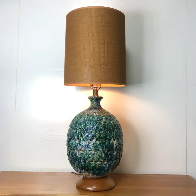 Large Mid-Century Ceramic Lava Round Body Table Lamp - 8