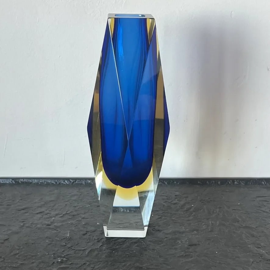 Vintage Murano Sommerso Glass Vase With Geometric Cut Edges in Blue and Yellow - 4