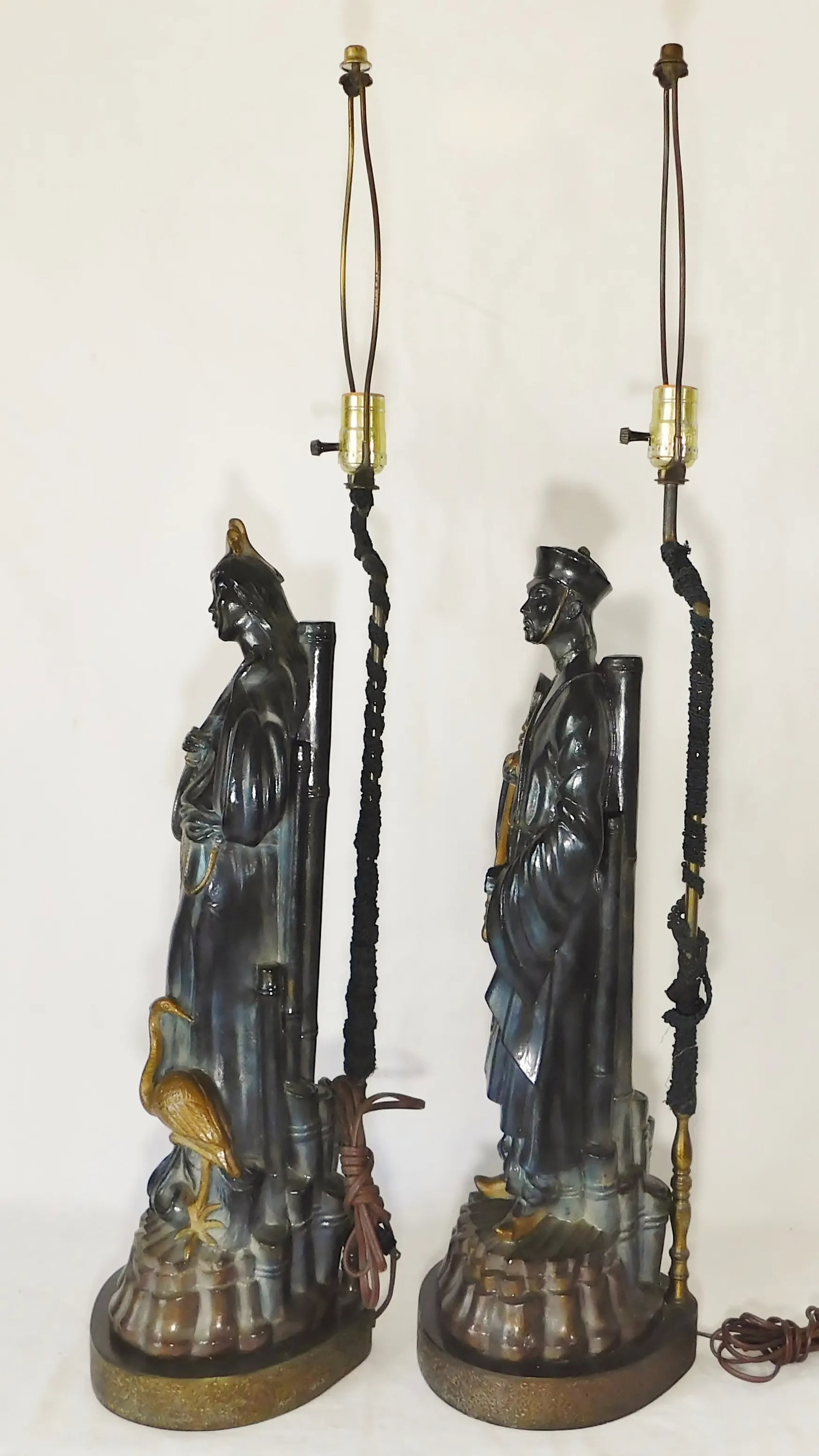 Large Pair Mid Century Asian Chinoiserie Figural Man Woman Table Lamps W/ Shades - 9