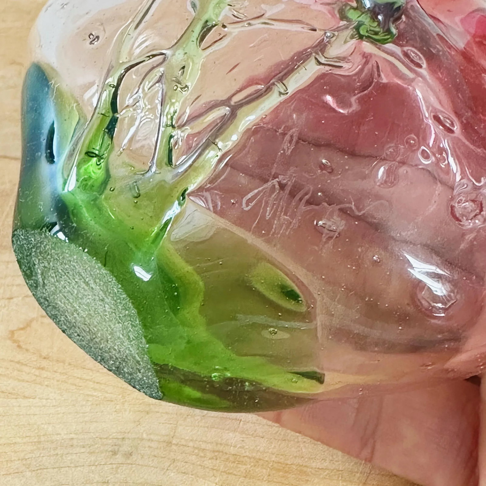 Vintage Mouth Blown Art Glass Bud Vase in Pink and Green - 6