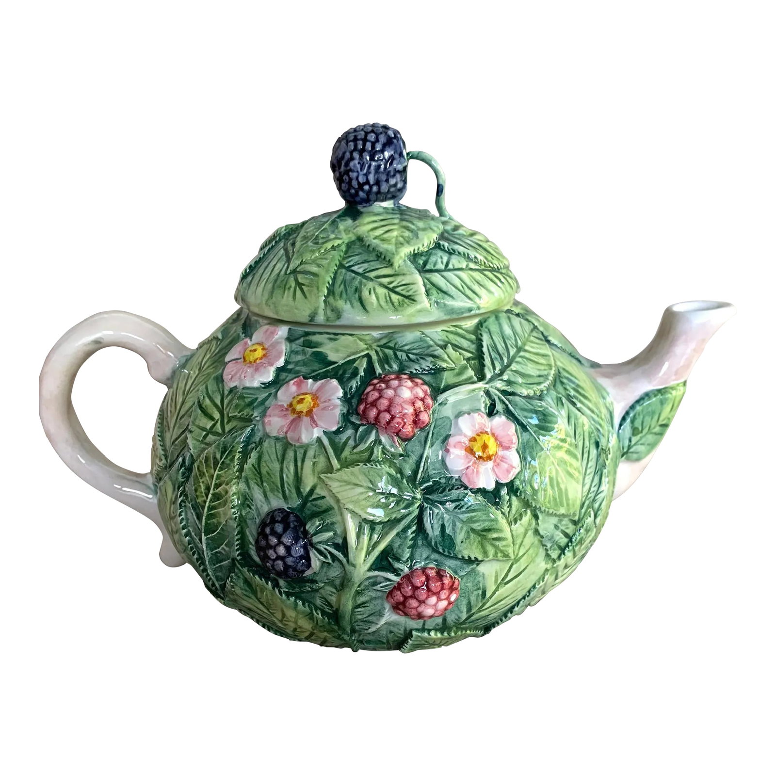 Vintage Hand-Painted Tea Pot, Made in Italy: Amazing vintage tea pot hand painted made in Italy specially for Grabtree & Evelyn London. This piece of art is unique because delicately paint,glaze, and fire each piece by hand. Condition: