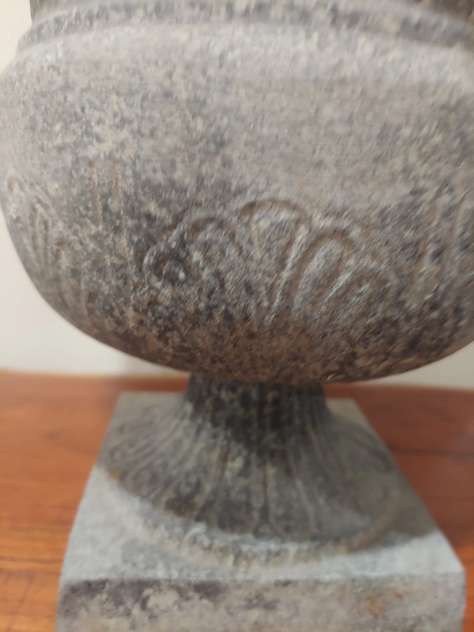 20th Century Pedestal Urn Planter - 2