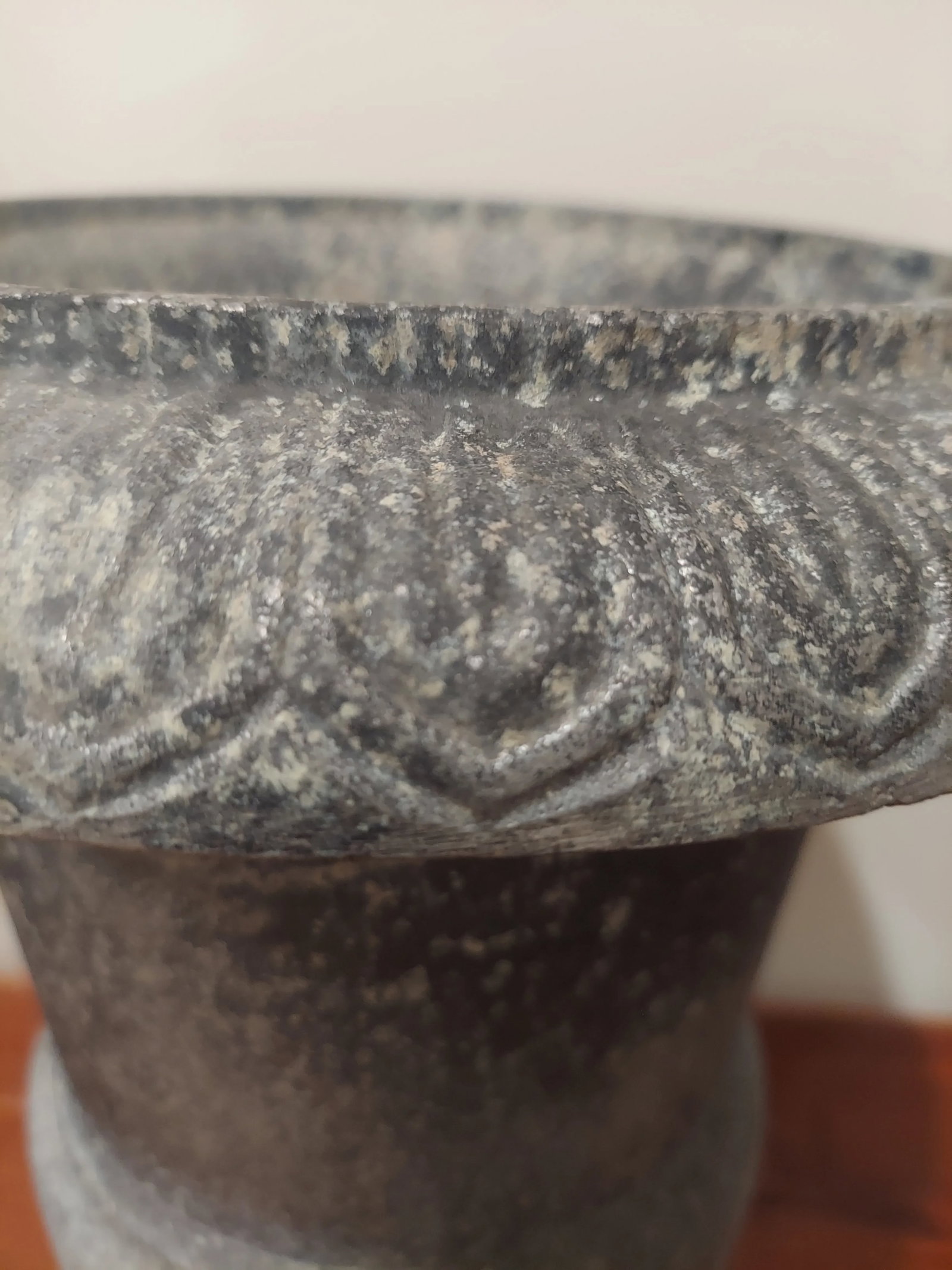 20th Century Pedestal Urn Planter - 3