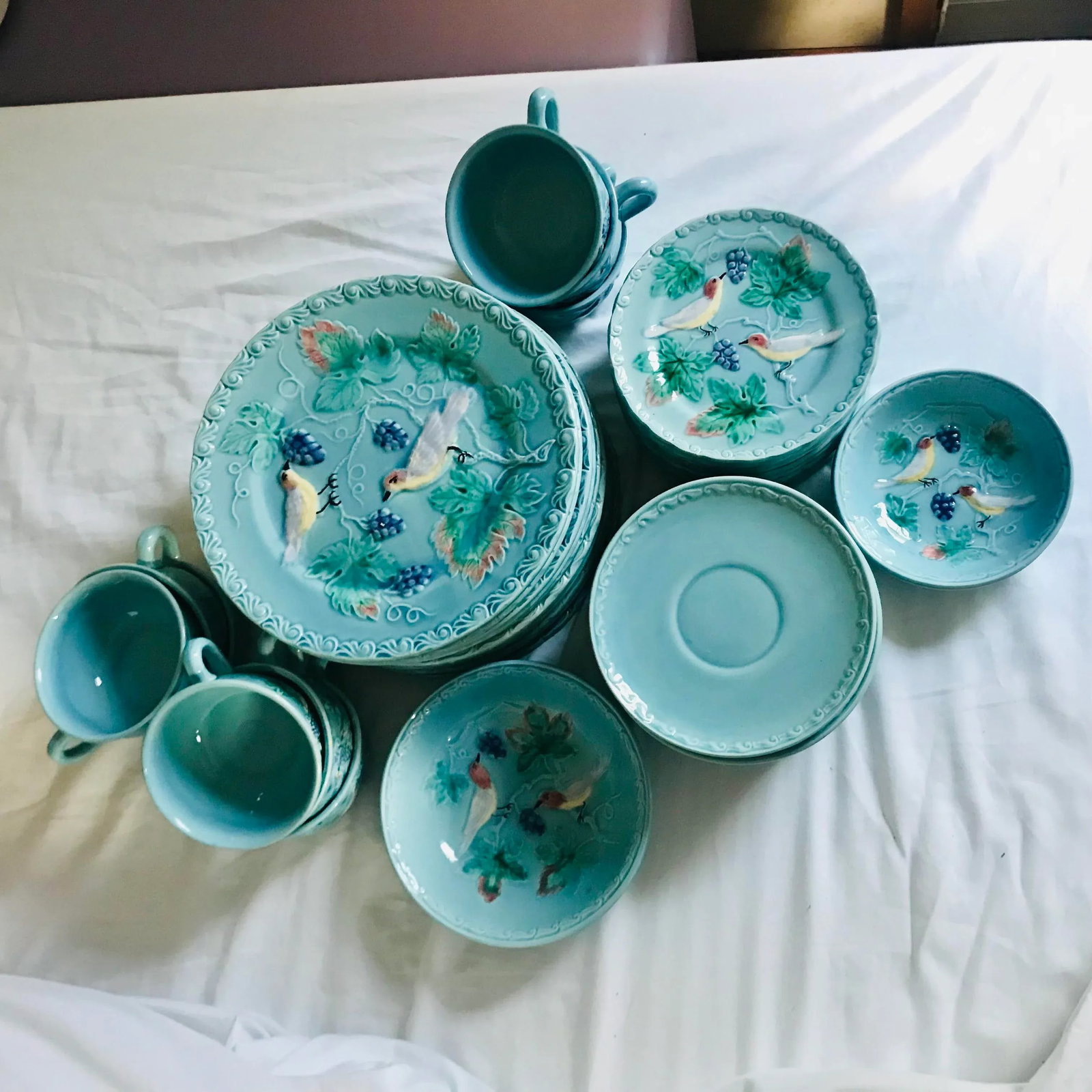 Antique West German Highmount Majolica Blue Bird and Grape China Set - 9