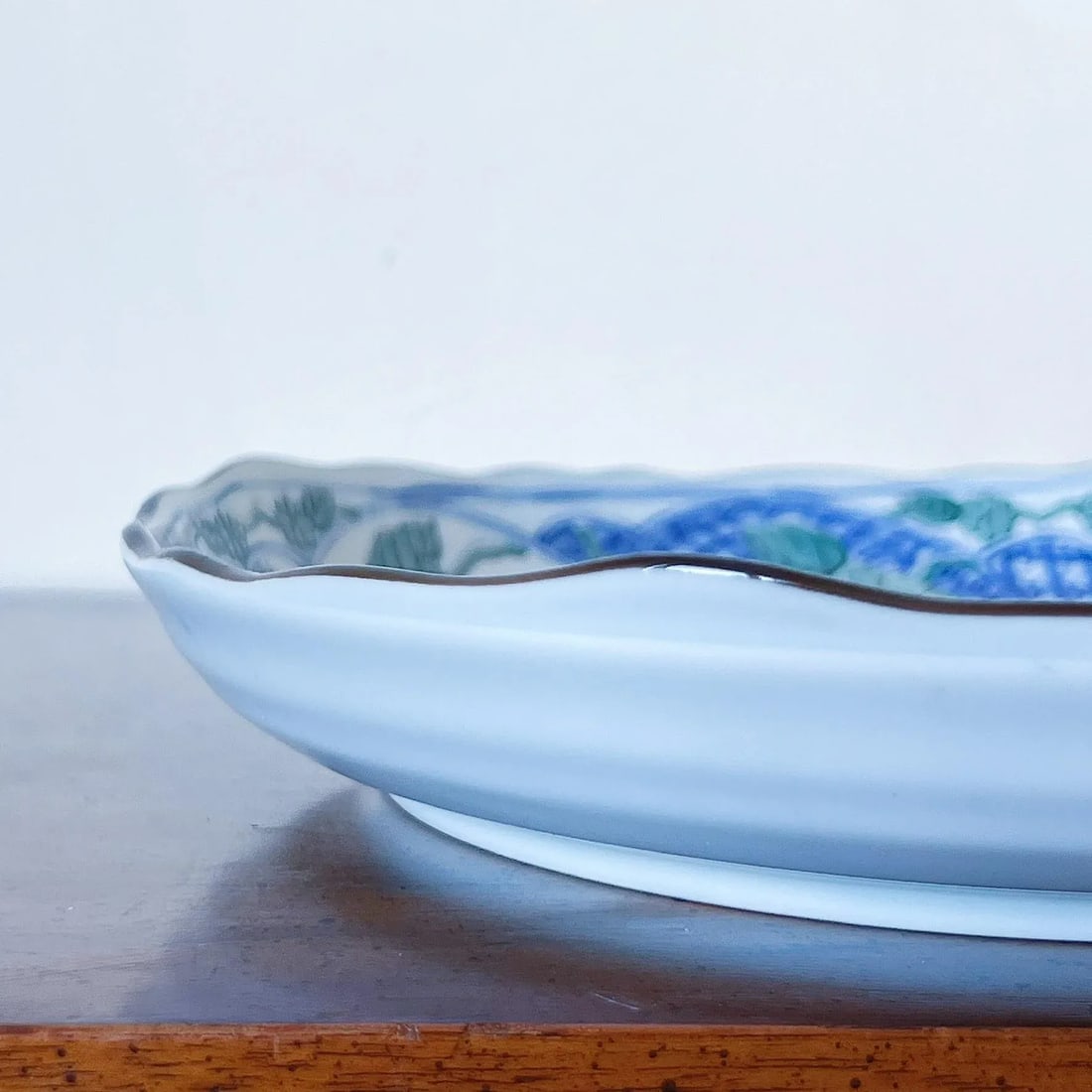 Antique Japanese Porcelain Plate in Blue and Green With Pinched Corners and Cheery Blossoms in Relie - 6