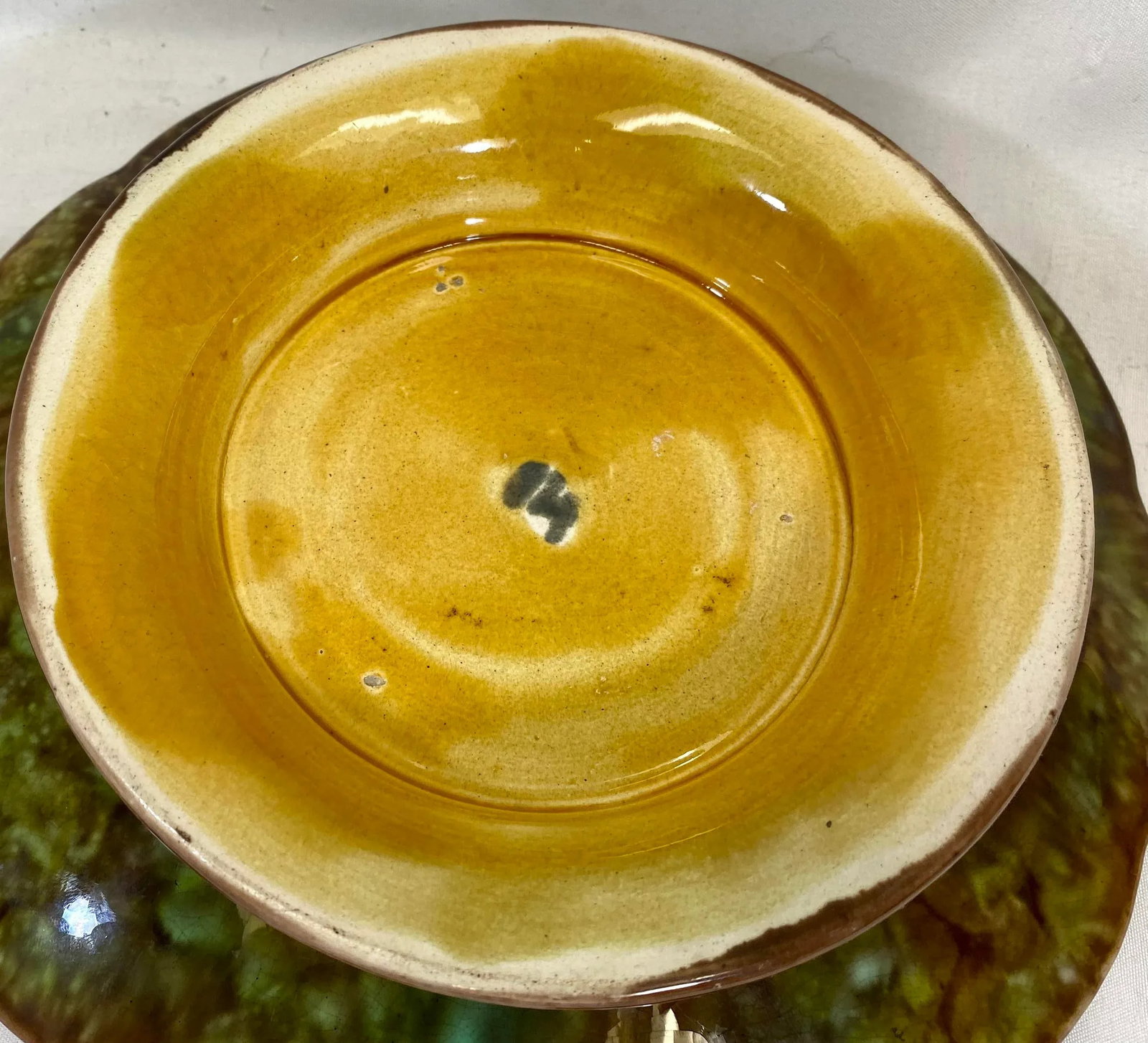 Antique Majolica Cake Stand /Comport Adorned With Leaf & Floral Motif From England - Circa 19th Cent - 8