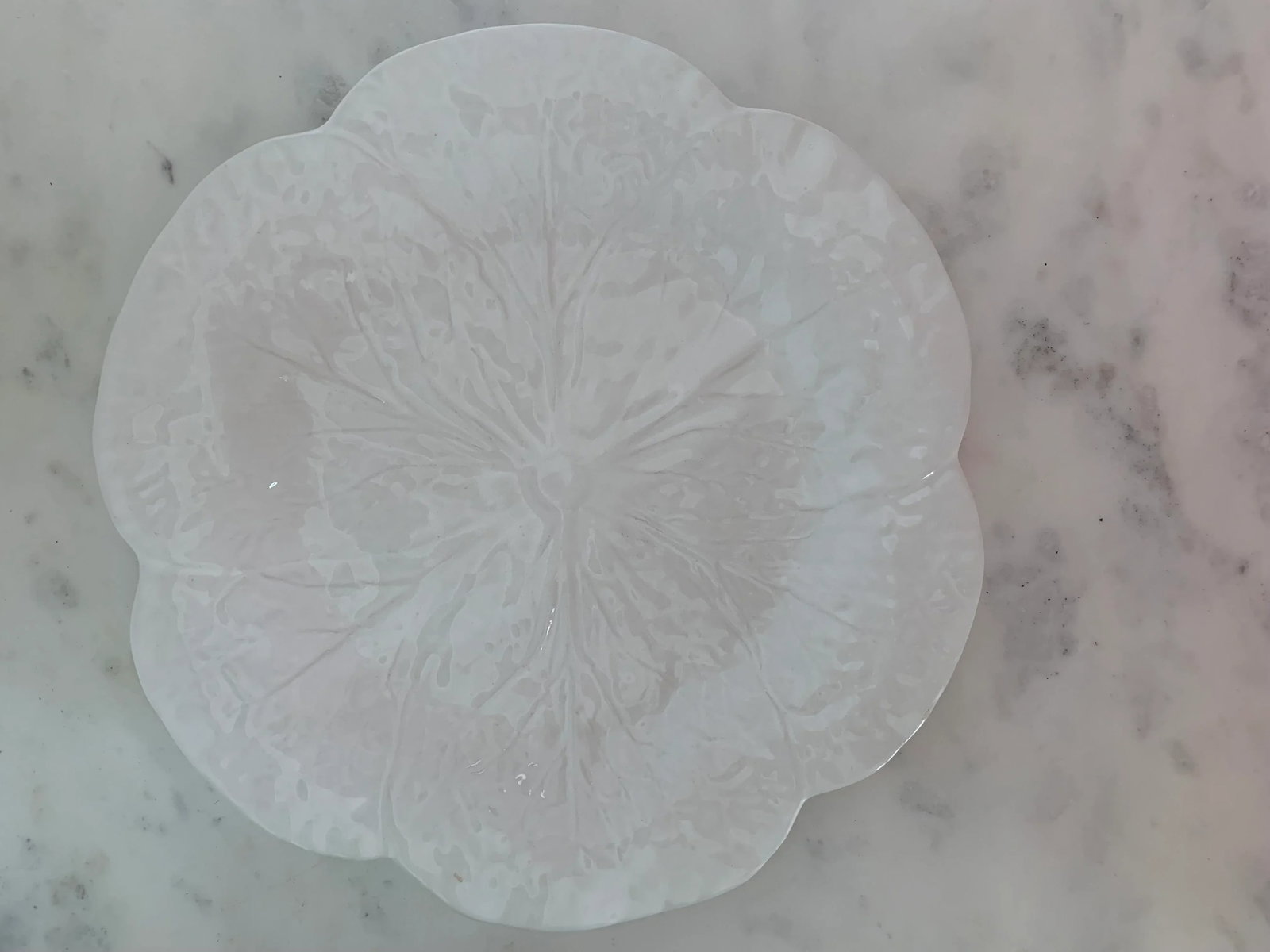 1980s Bordallo Pinheiro C. Rainha White Ceramic Cabbage Leaf Bowls- Set of 4 - 5