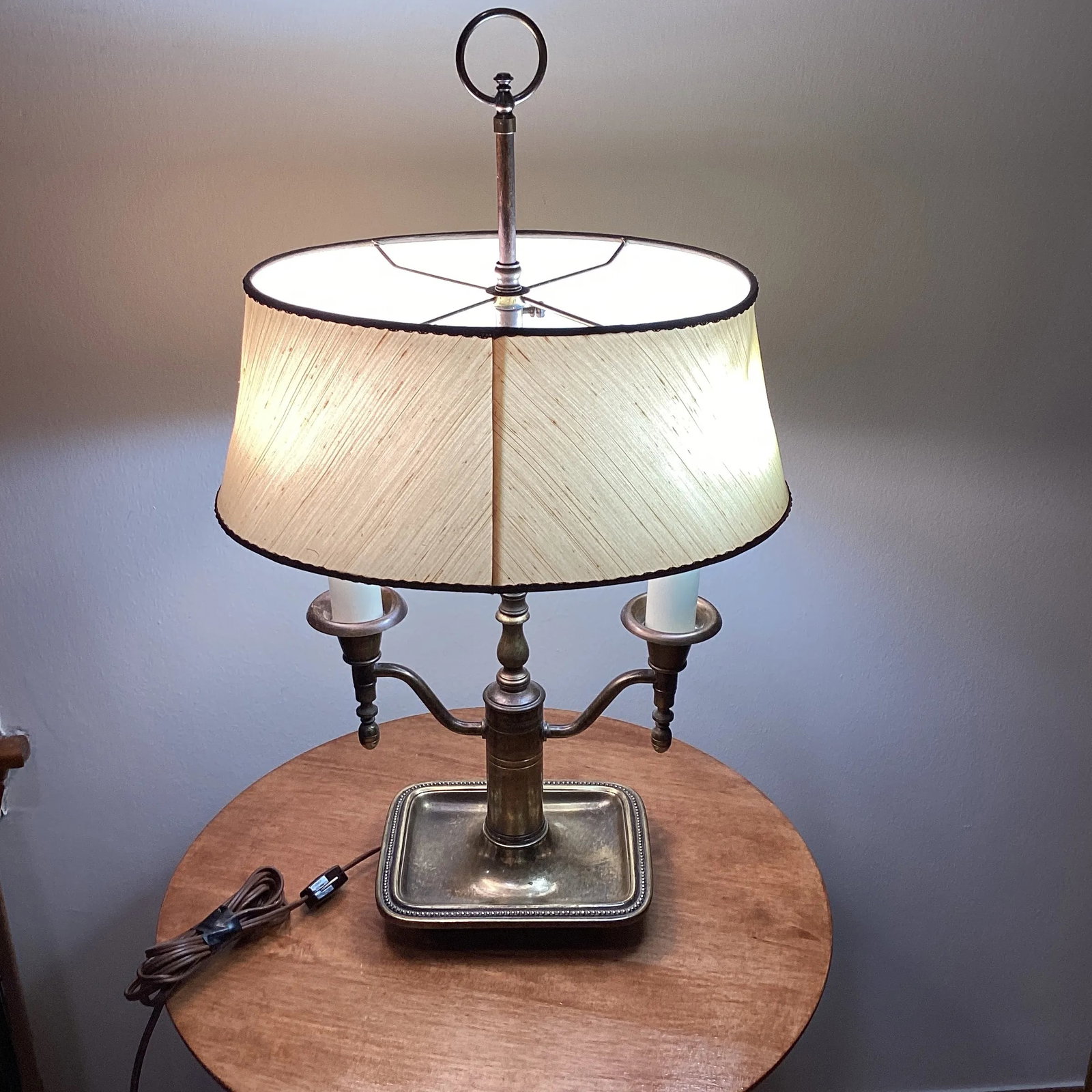 Vintage Mid 20th Century Solid Brass Bronze Bouilotte Table Lamp by Frederick Cooper - 2