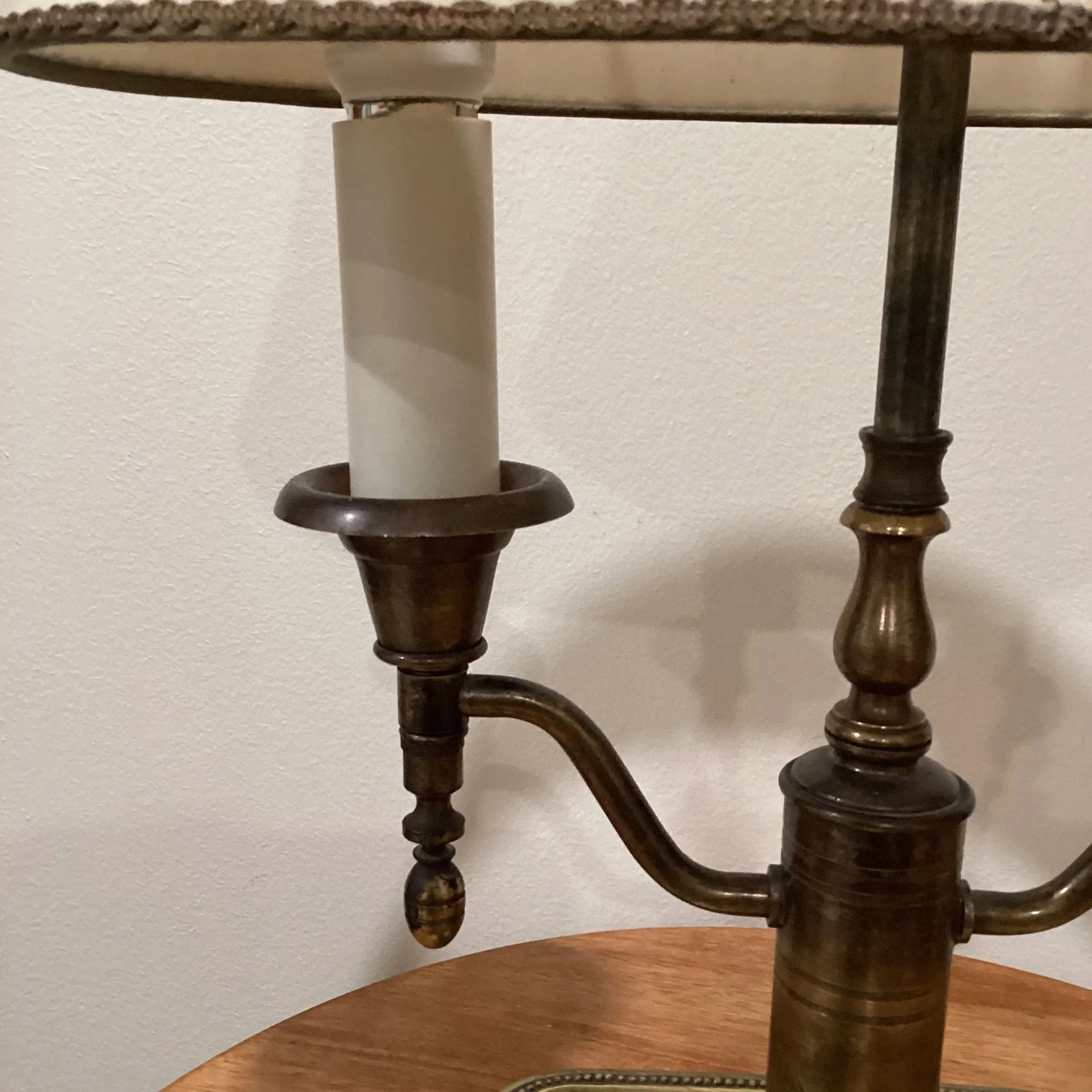 Vintage Mid 20th Century Solid Brass Bronze Bouilotte Table Lamp by Frederick Cooper - 6