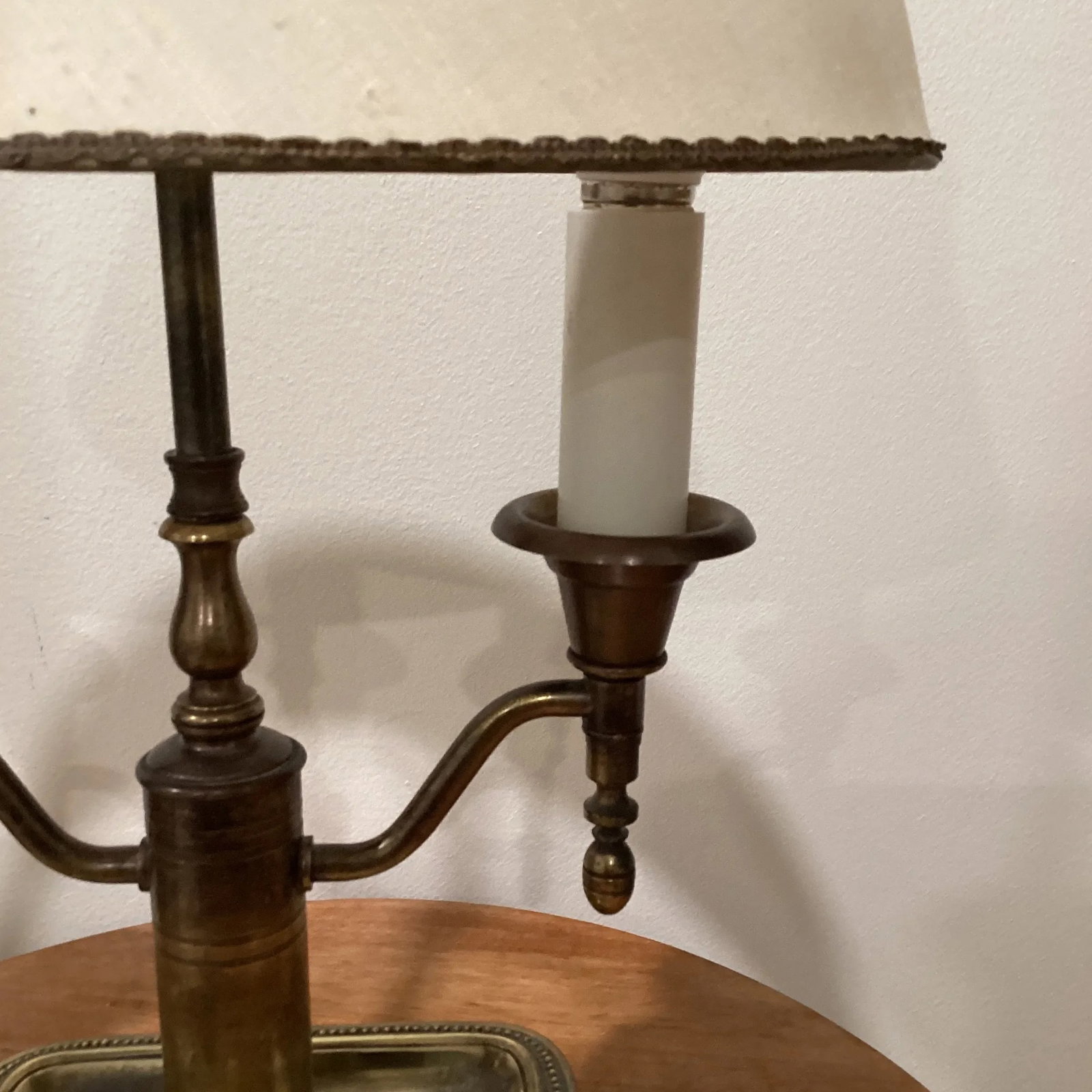 Vintage Mid 20th Century Solid Brass Bronze Bouilotte Table Lamp by Frederick Cooper - 8