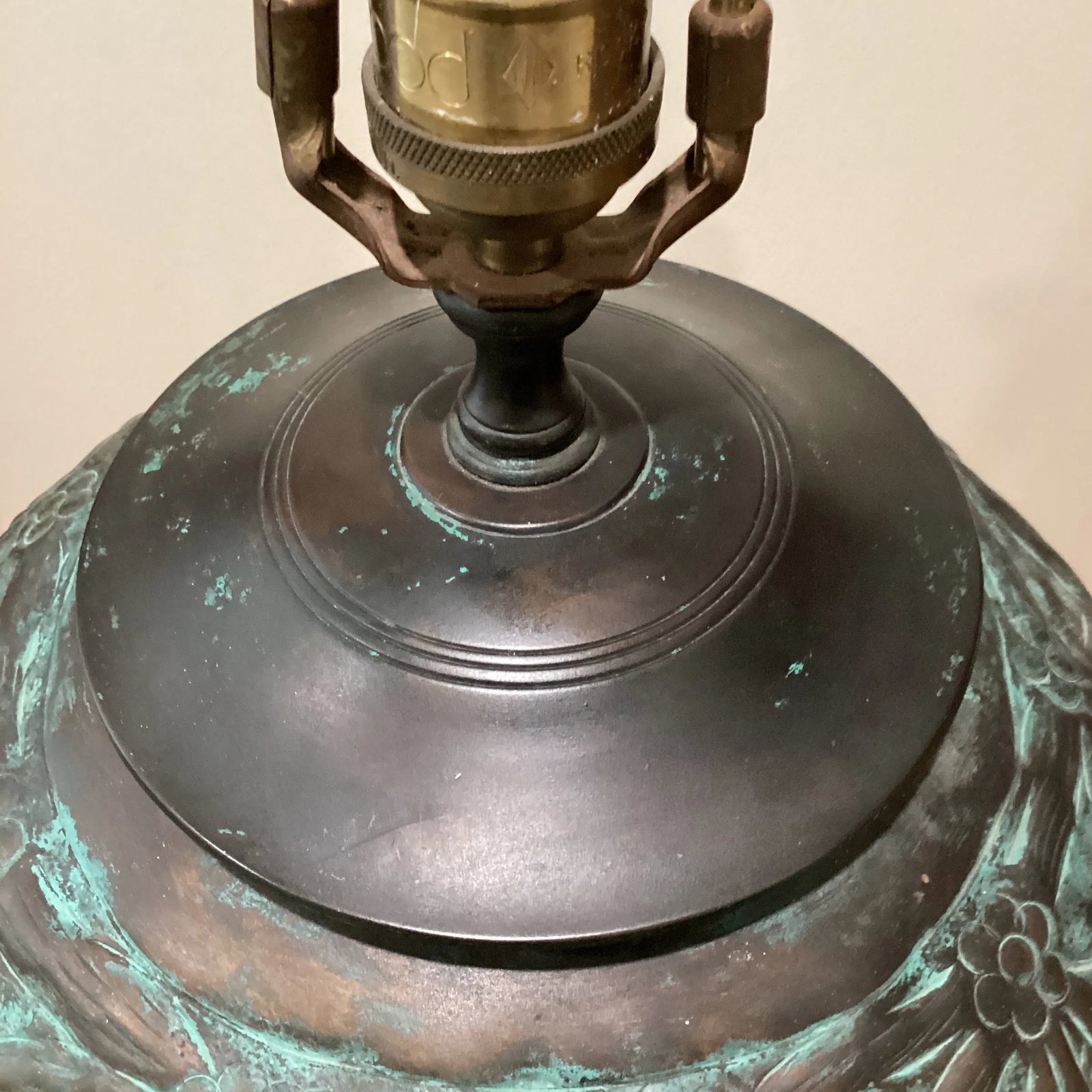 Vintage Late 20th Century Wildwood Table Lamp - 6