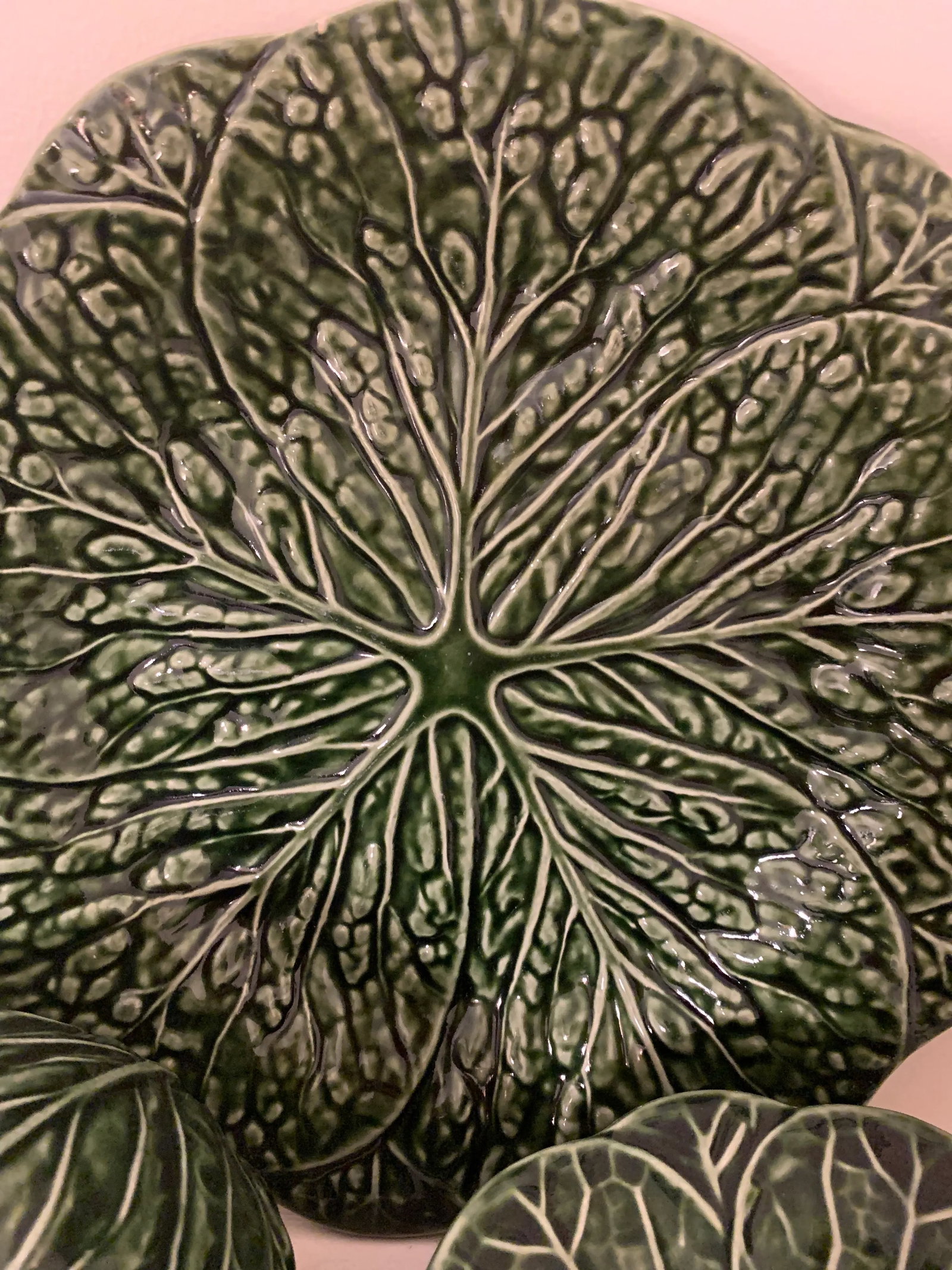 Vintage Cabbage Leaf Tea Pot & Platters - Set of 8 - 8