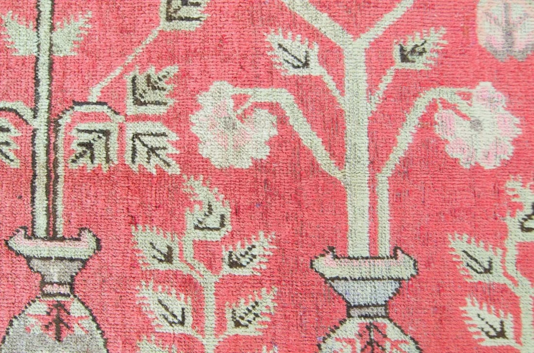 1930s Vintage Pictorial Khotan Samarkand Rug- 4'10'' * 7'10'' - 7