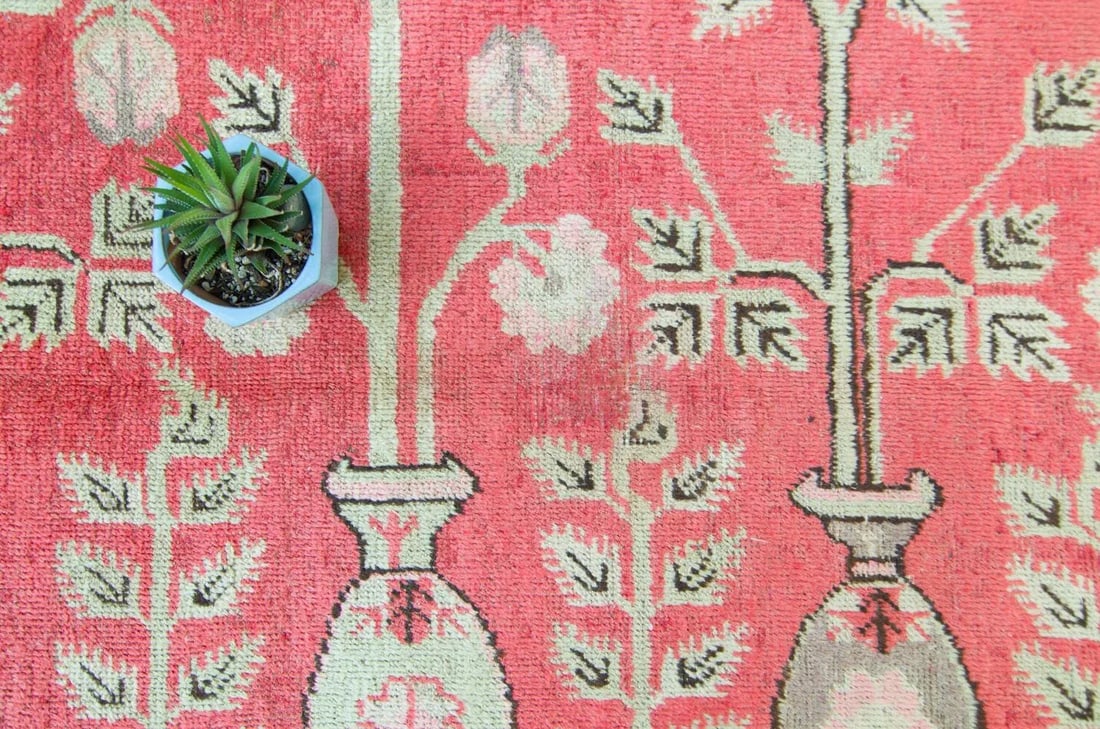 1930s Vintage Pictorial Khotan Samarkand Rug- 4'10'' * 7'10'' - 9
