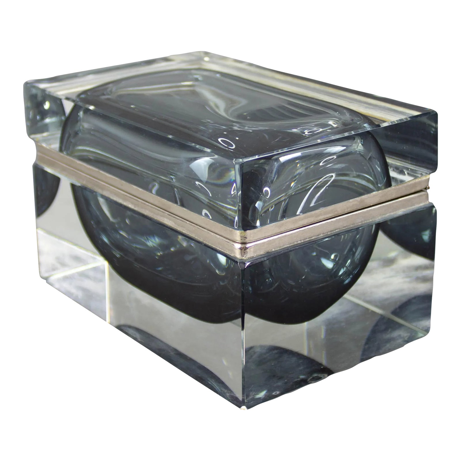 Mid 20th Century Mandruzzato Murano Italy Sommerso Smoke Gray Art Glass Trinket Jewel Box: Stunning Mandruzzato Murano Italy Sommerso Smoke Gray Art Glass Trinket Jewel Box Vintage. Measures 7 1/4" Long, 4 1/2'' Wide, 4 3/8" High. Condition: Alterations: Original Condition Unaltered