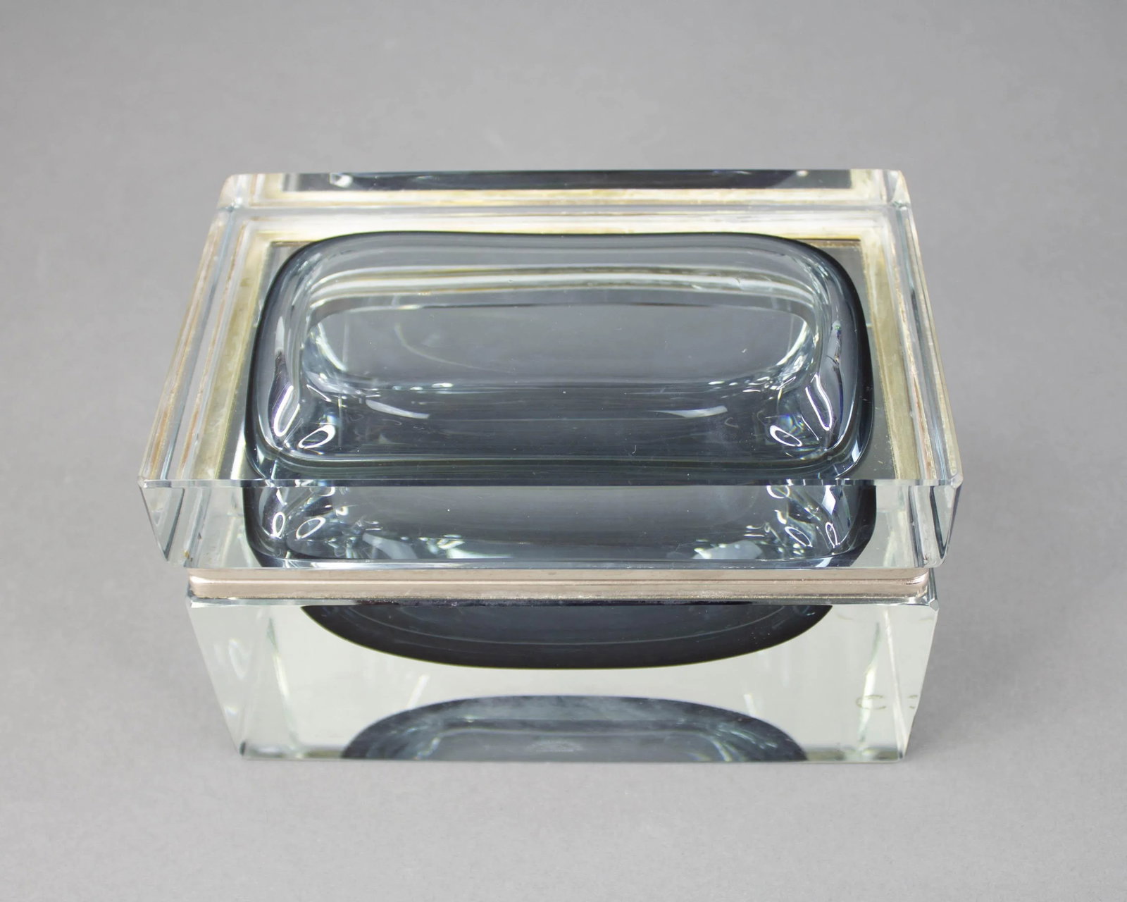 Mid 20th Century Mandruzzato Murano Italy Sommerso Smoke Gray Art Glass Trinket Jewel Box - 7