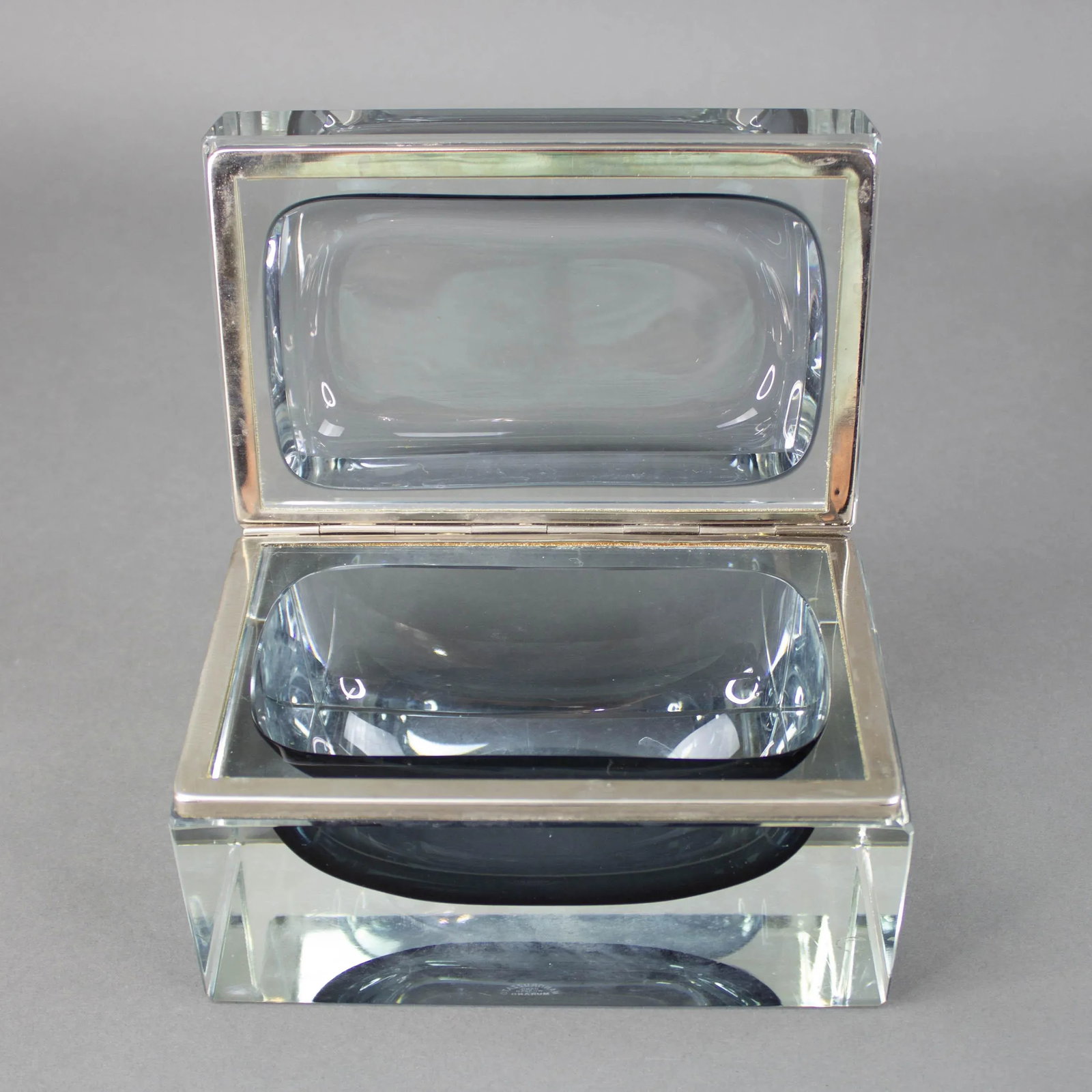 Mid 20th Century Mandruzzato Murano Italy Sommerso Smoke Gray Art Glass Trinket Jewel Box - 9
