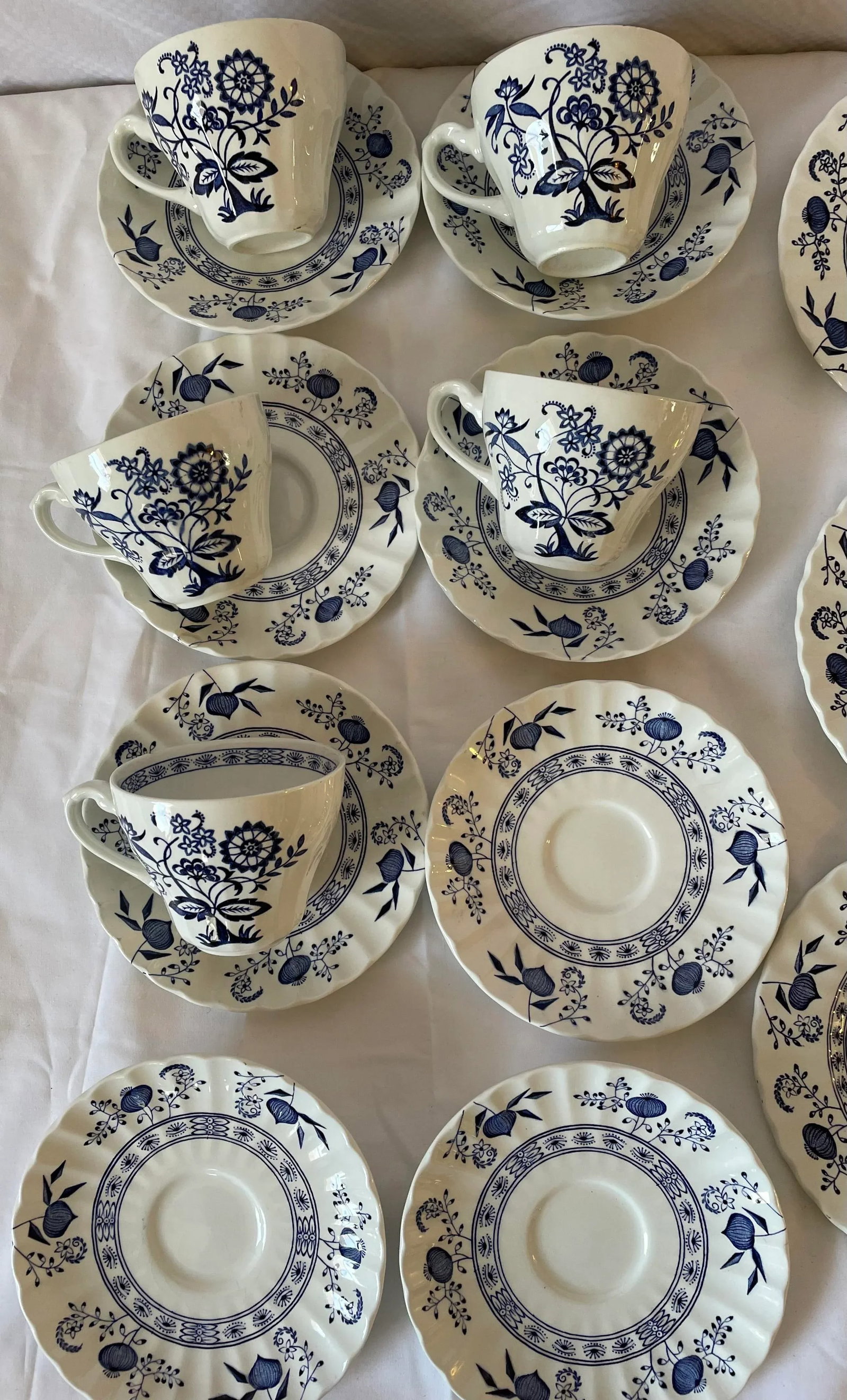 Vintage J & G Meakin Classic White Blue Nordic Dinner Pieces- 24 Pieces - 5