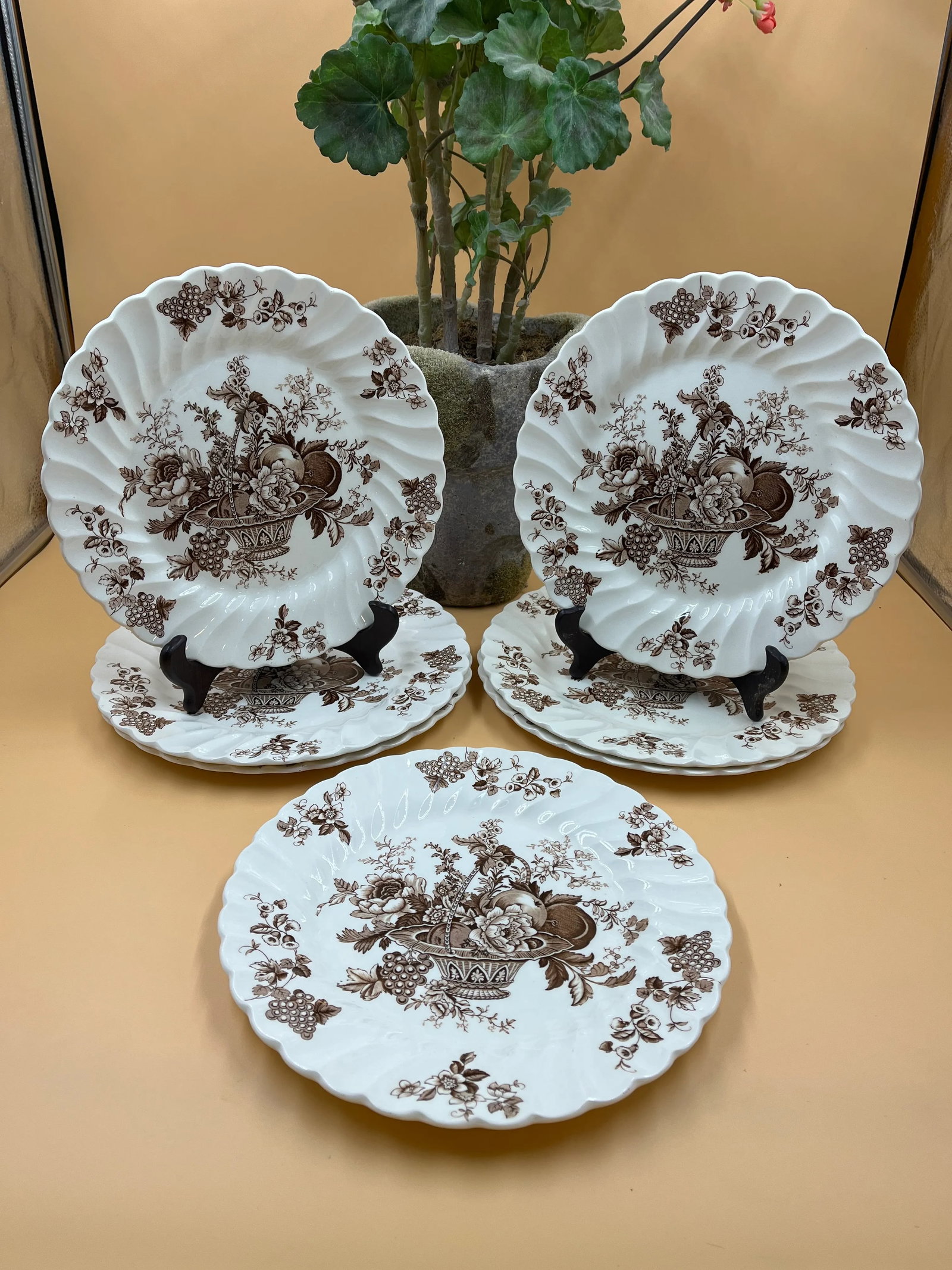 Early 20th Century English Staffordshire Dinner Plates- Set of 7 - 8