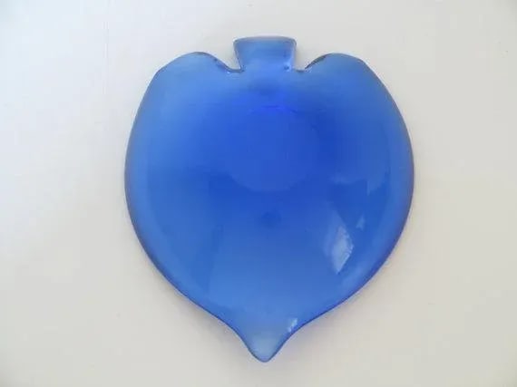 Mid-Century Cobalt Blue Murano Glass Angel Fish-Shaped Bowl - 6