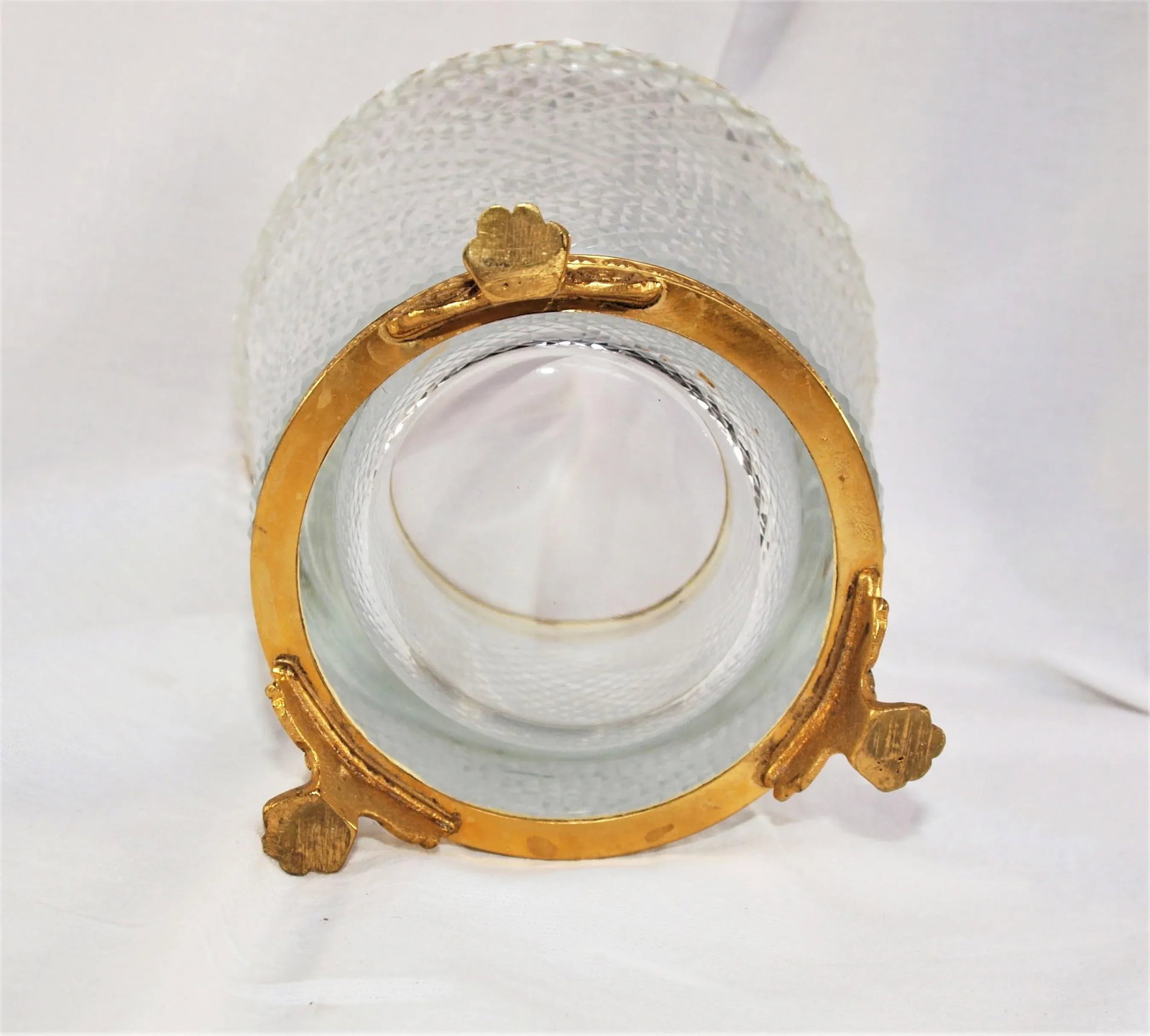 1960s French Ormolu Dore Bronze Cut Crystal Gilt Paw Feet Centerpiece Bowl - 7