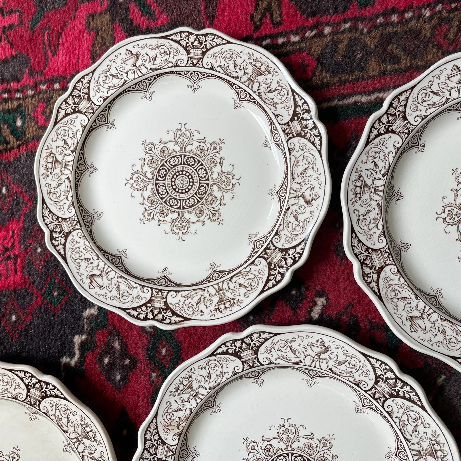 Early 19th Century Wedgwood Queen Charlotte Dinnerware - Set of 6 - 4