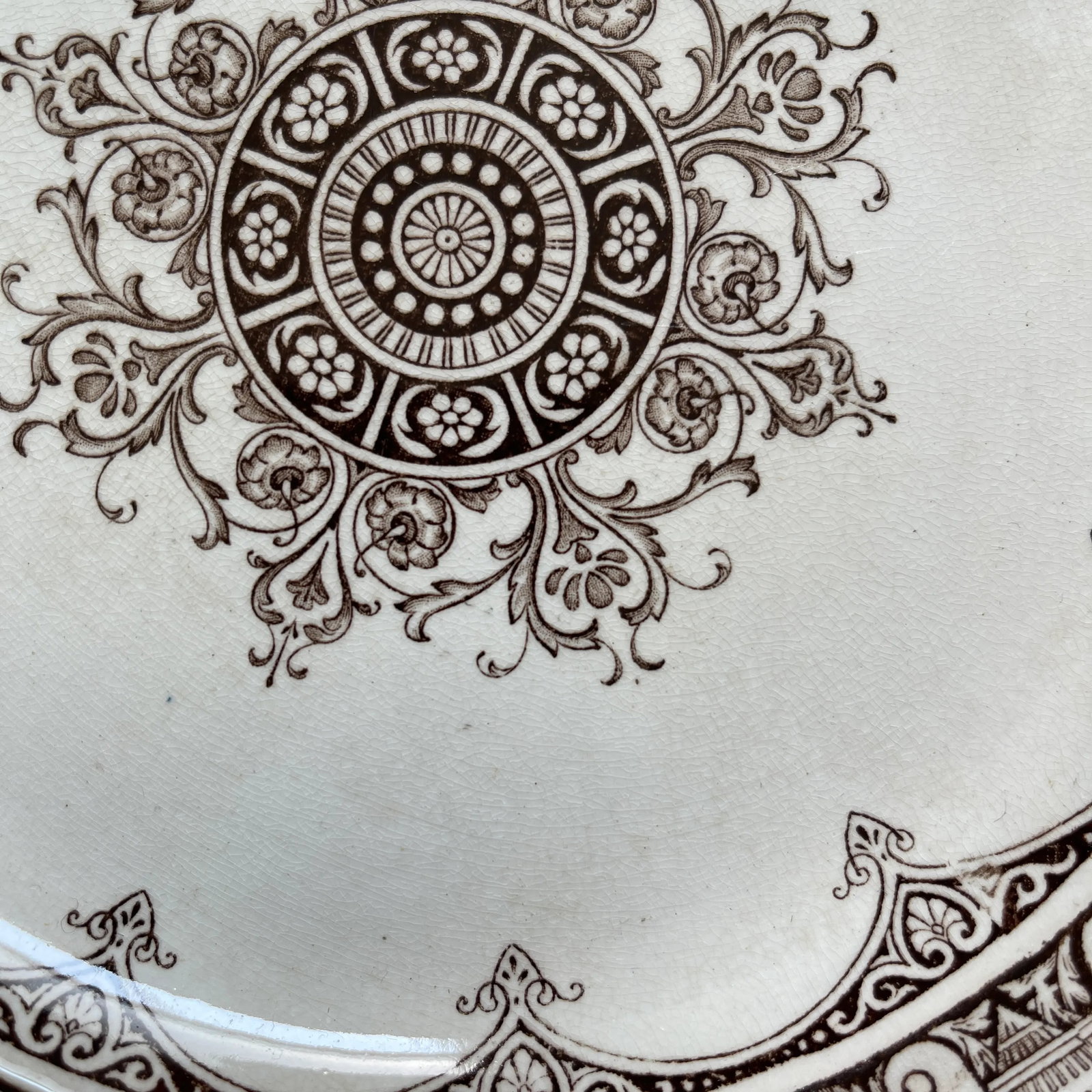 Early 19th Century Wedgwood Queen Charlotte Dinnerware - Set of 6 - 7