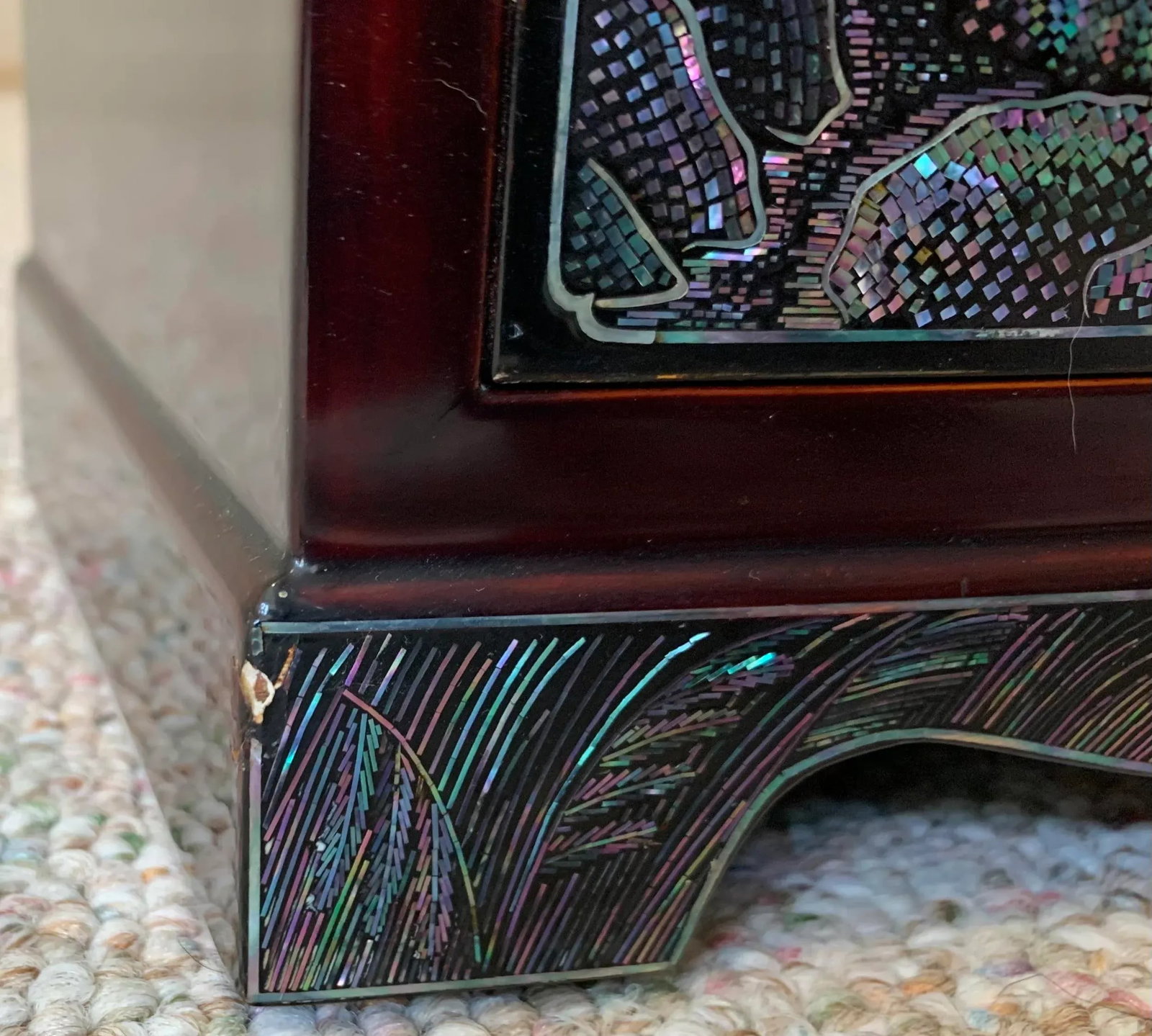 Late 20th Century Vintage Inlaid Korean Jewelry Box - 3