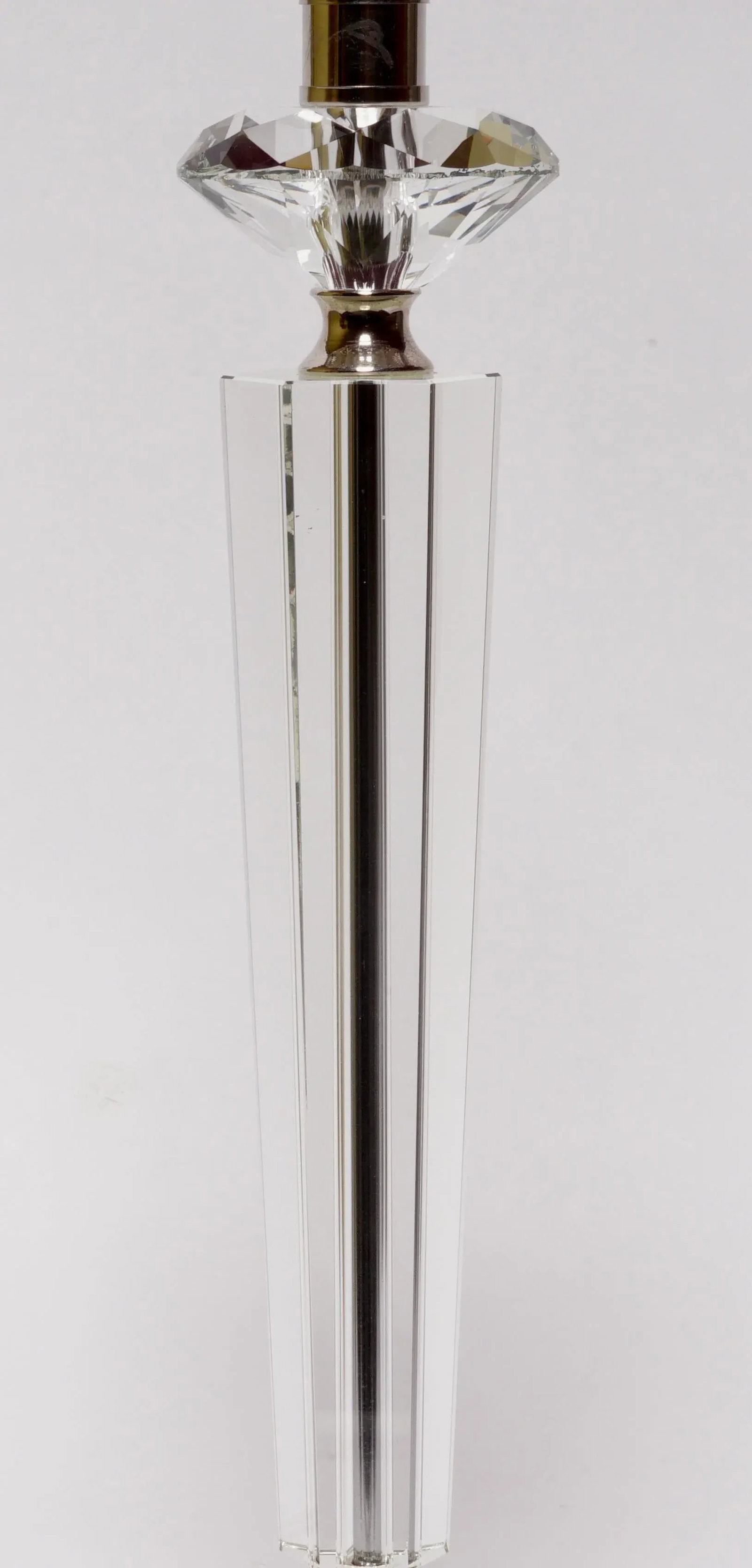 1980s Hollywood Regency Lucite Table Lamp - 4