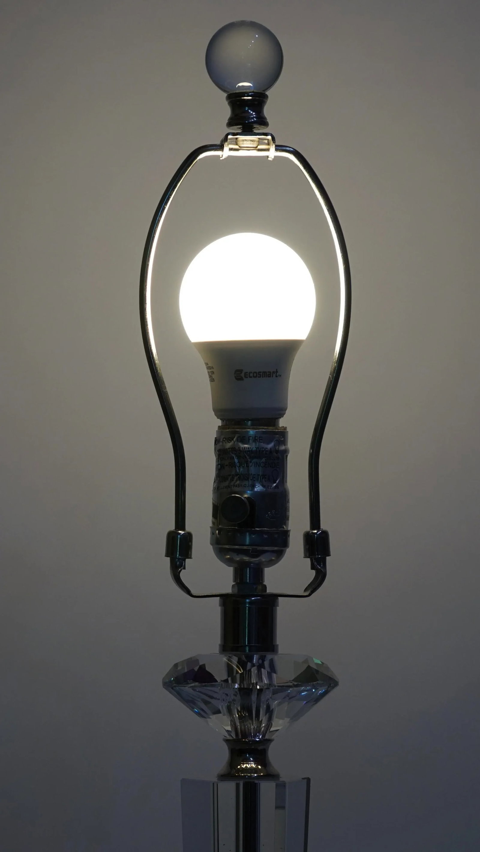 1980s Hollywood Regency Lucite Table Lamp - 7